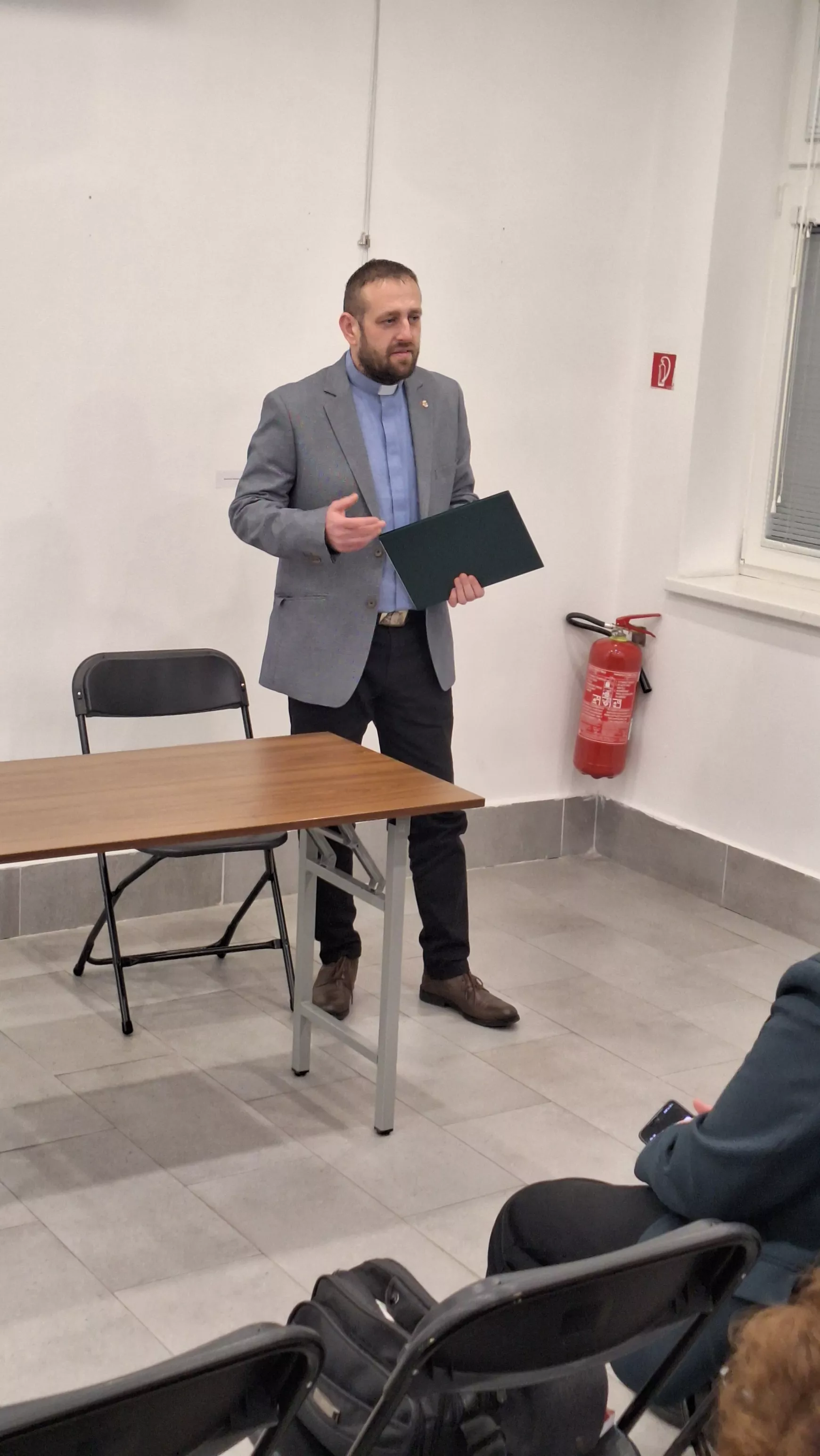dr.-farkas-zsolt_