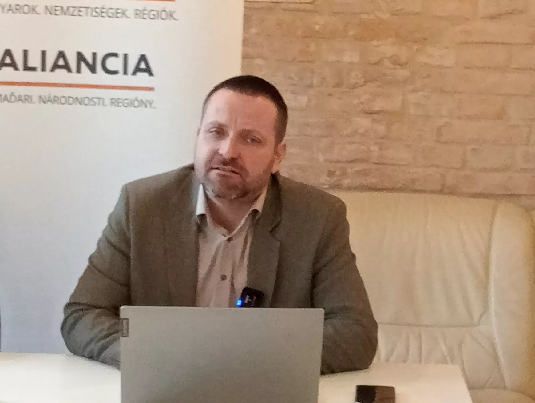 Rendőrségi kihallgatásról, új évi költségvetésekről és elért sikerekről a közös Andruskó-Orosz-sajtótájékoztatón - KÉPEKKEL