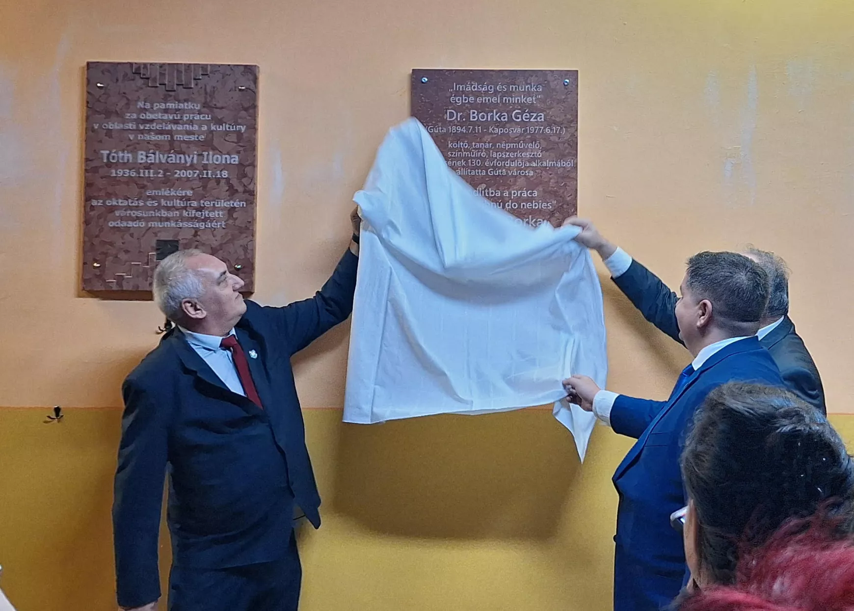 emléktábla