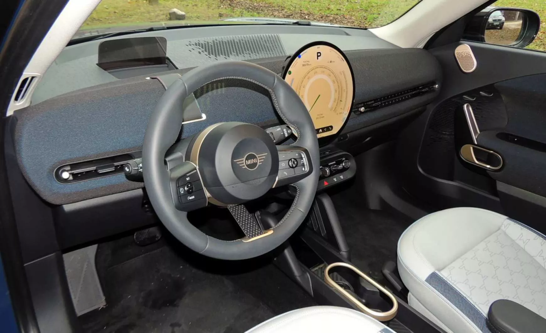 MINI Aceman E: Az új család alaptípusa