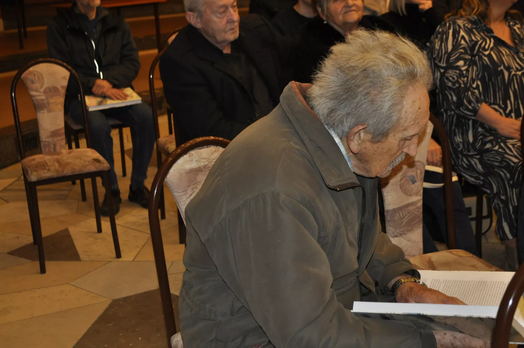 Angyal Béla könyvének bemutatója