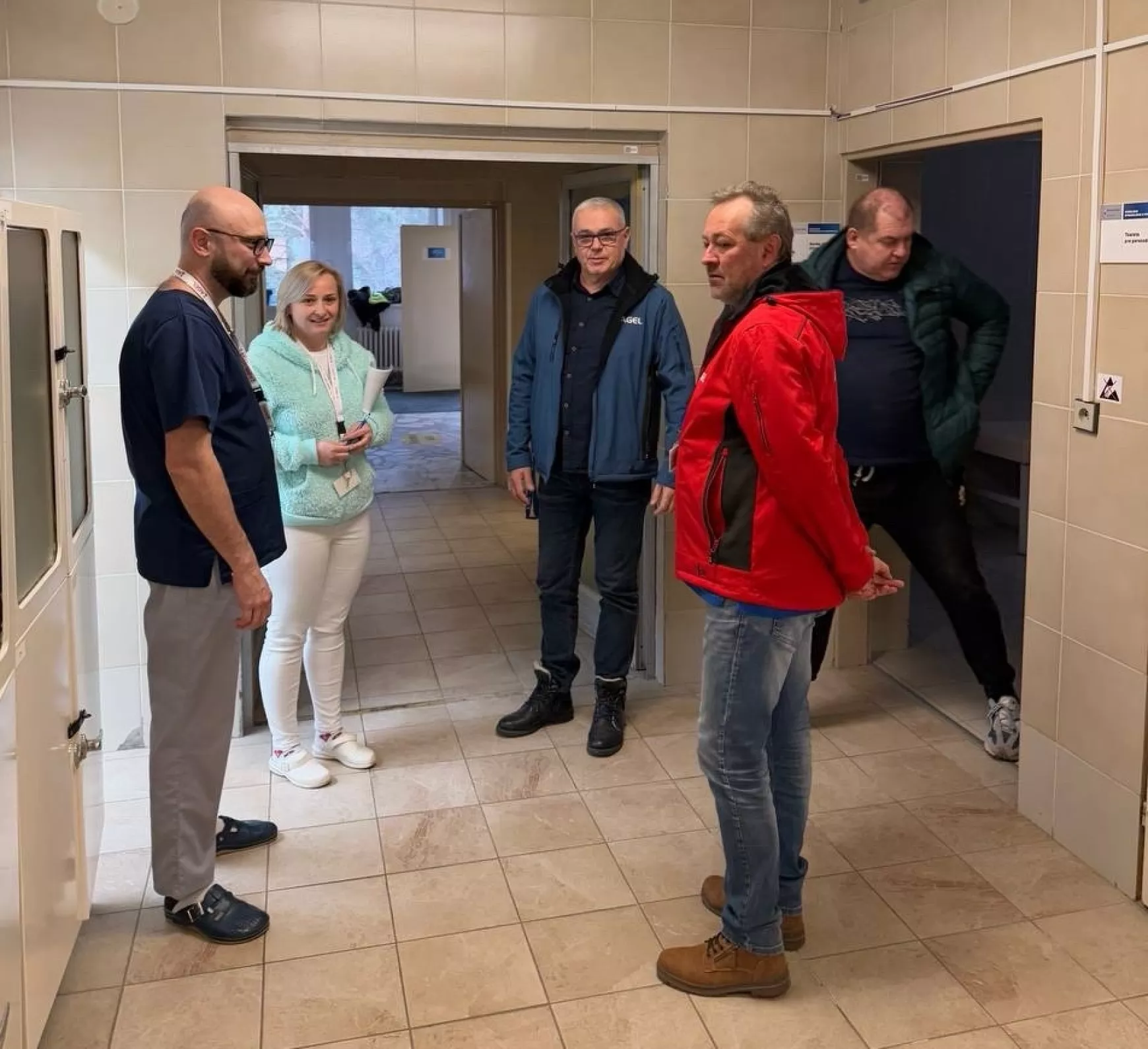 Változásokkal párosul a szülőszobák felújítása a komáromi kórházban - KÉPEKKEL