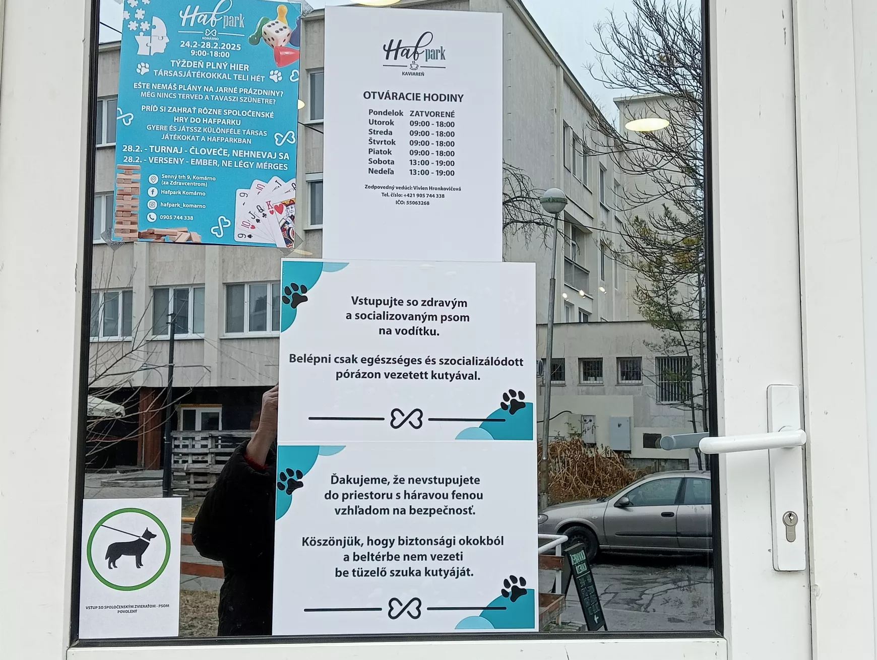 Kutya jó hely a komáromi Hafpark – KÉPEKKEL