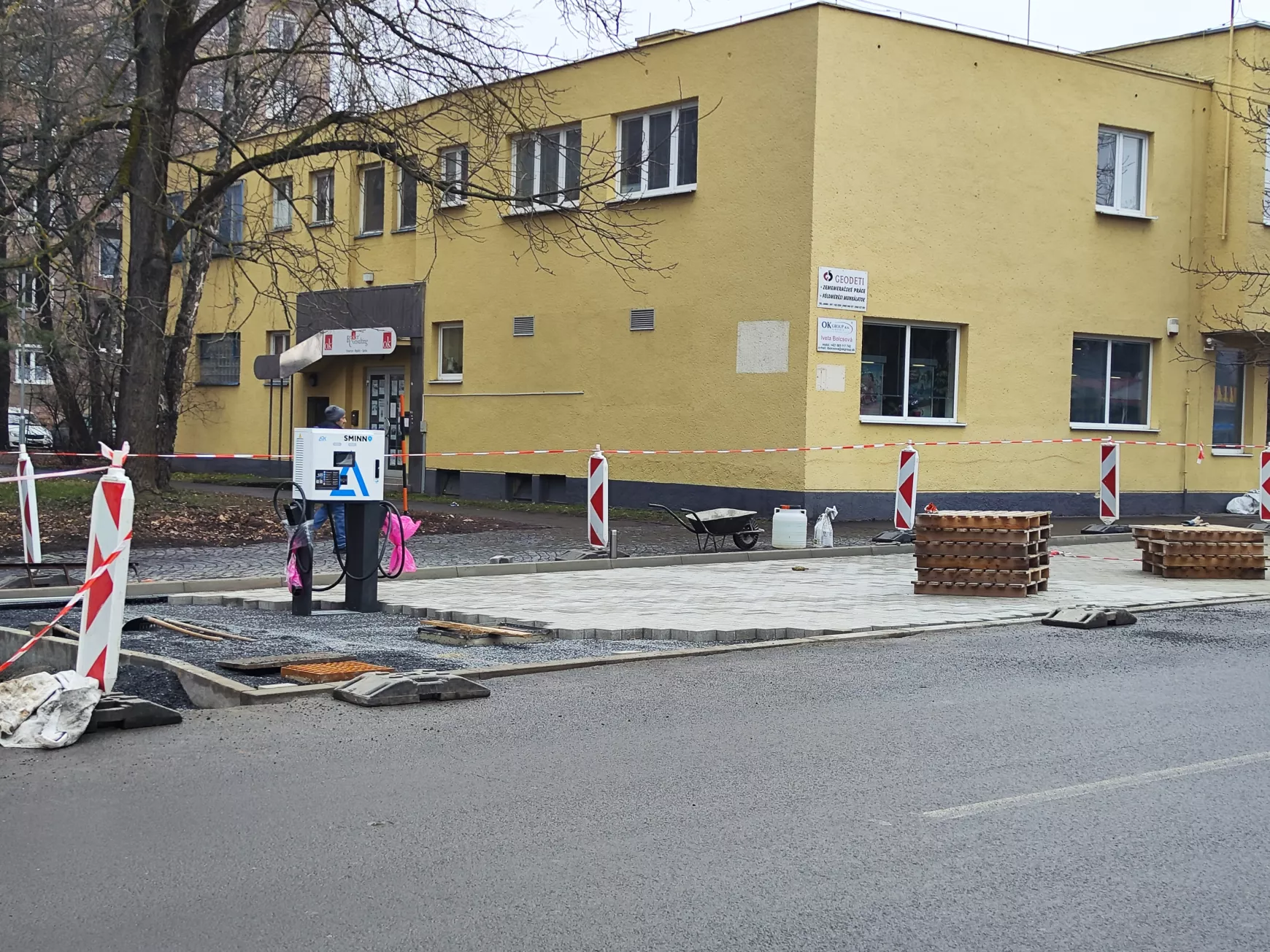 Fülek parkoló
