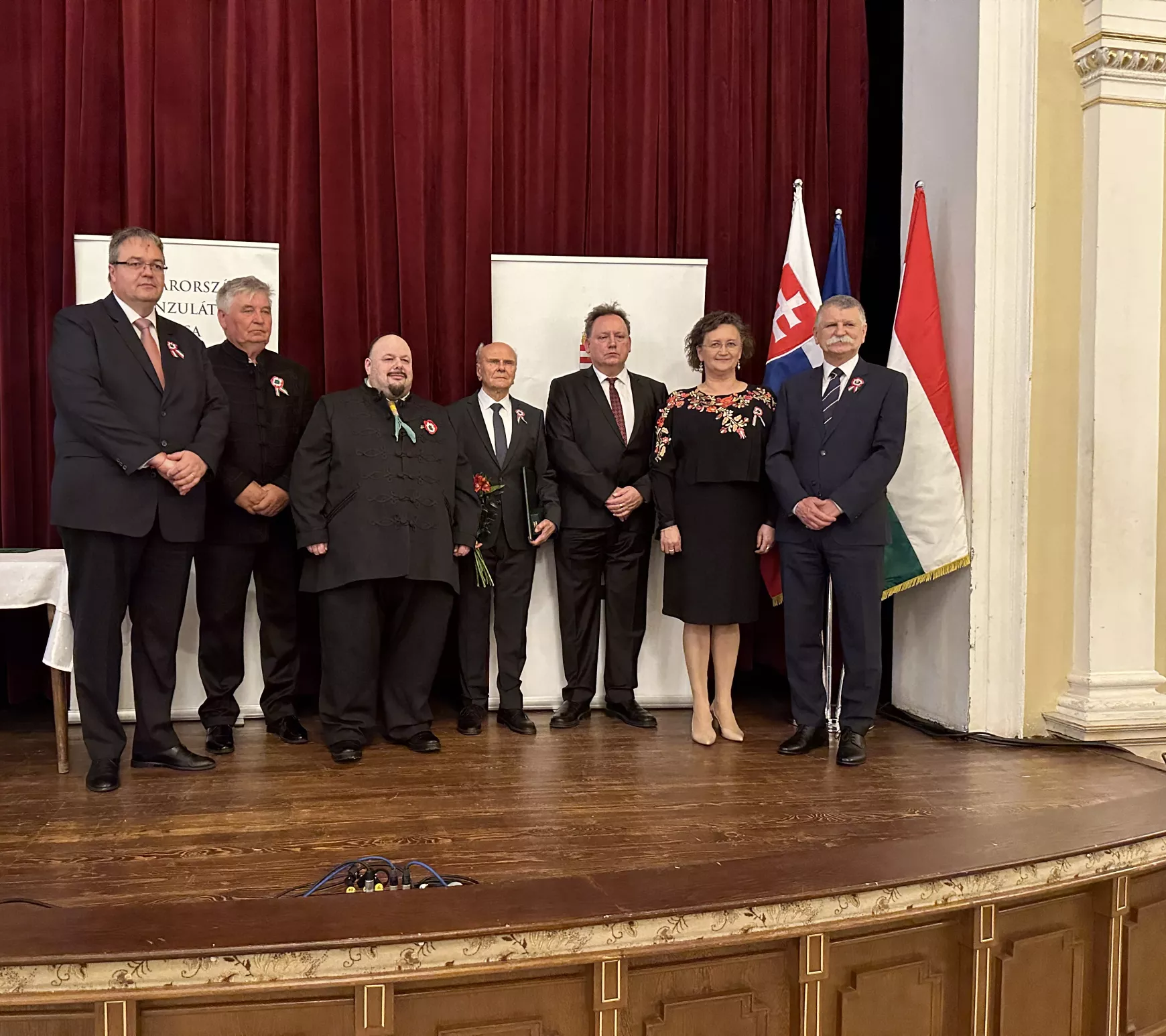 Balogh Csaba (b), Iván László, Csémi Szilárd, Pelle Tibor, Kónya Péter, Hetey Ágota és Kövér László