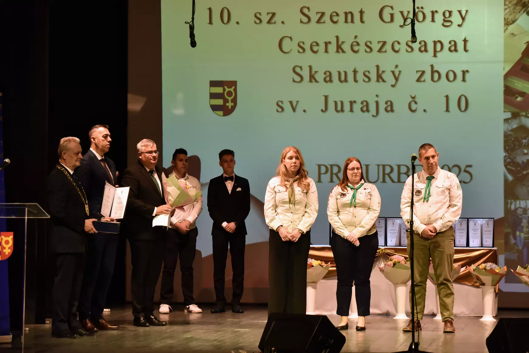 a-a-dunaszerdahelyi-10.-sz.-szent-gyorgy-cserkeszcsapat-is-pro-urbe-dijban-reszesult