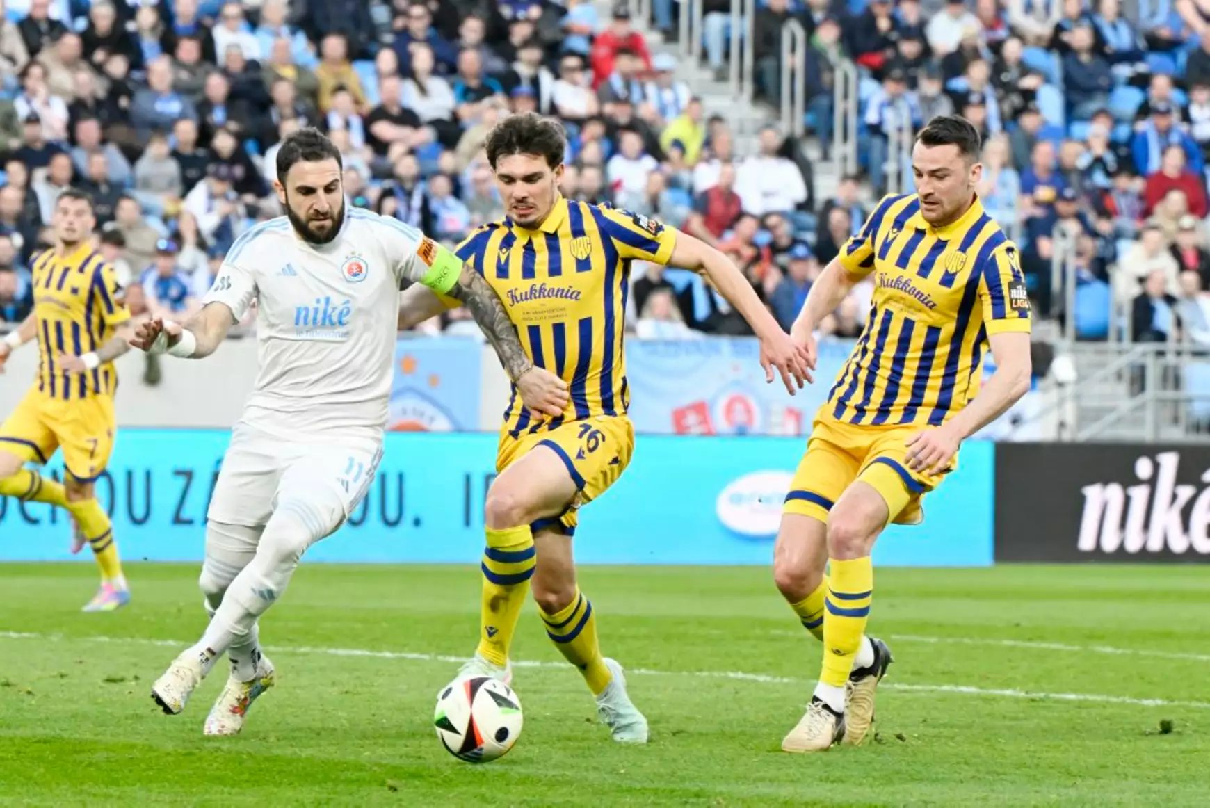 Slovan - DAC - labdarúgó mérkőzés - 2025 április 12.