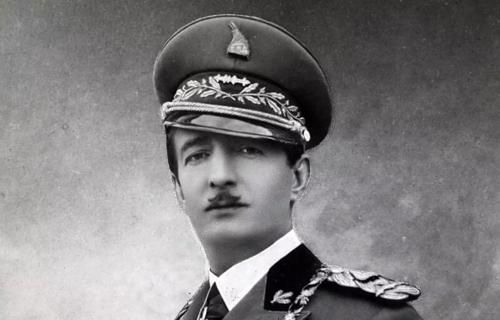 Ahmed Zogu, Albánia királya