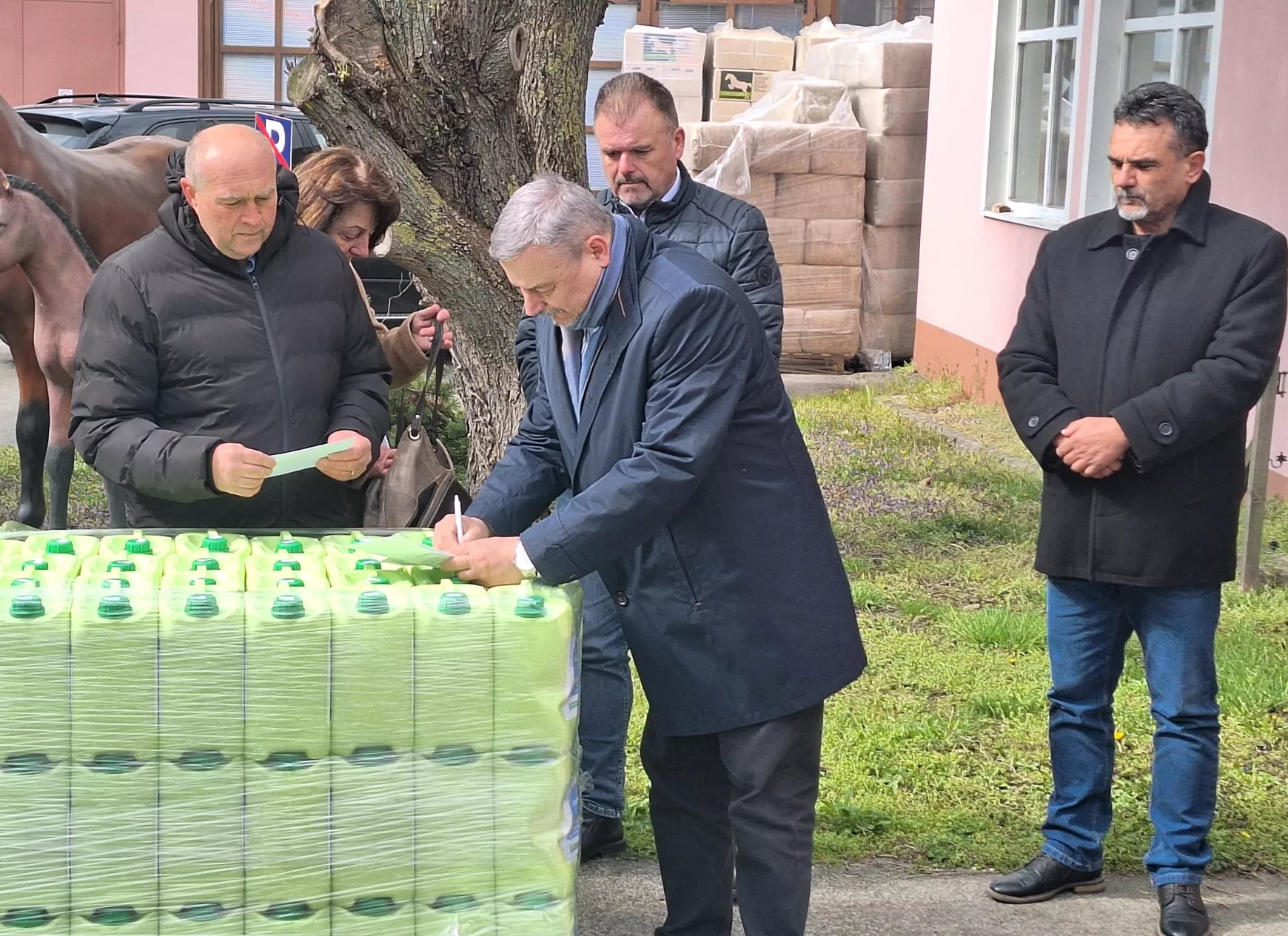 az-atveteli-szerzodes-alairasa