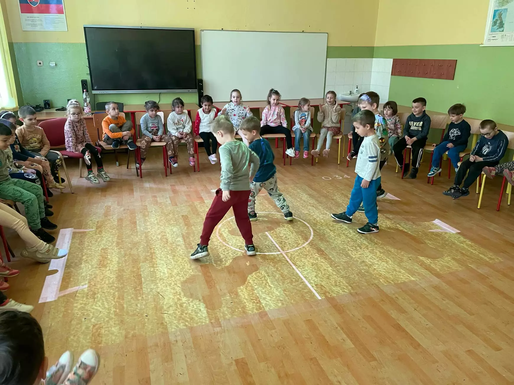 Alapiskolai beíratás Gútán: ismét 3:1 a magyar intézmények javára - KÉPEKKEL