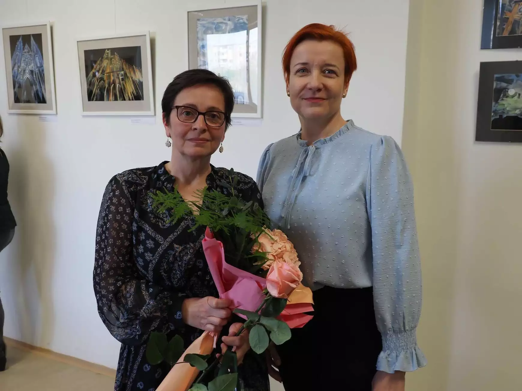Két művésztanár szemgyönyörködtető és lélekgazdagító kiállítása Komáromban - KÉPEKKEL