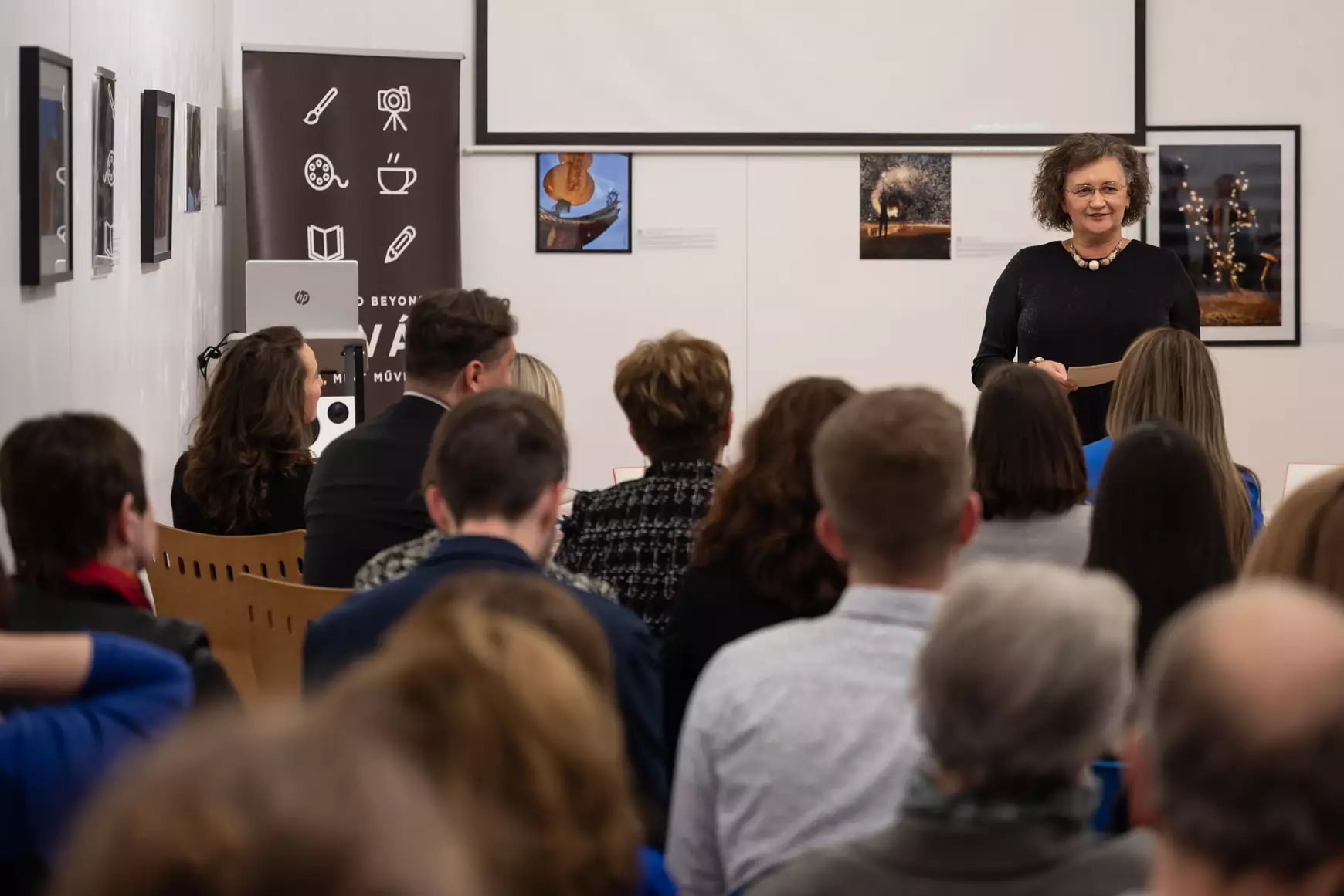 Slachta Margit, konferencia, Kassa
