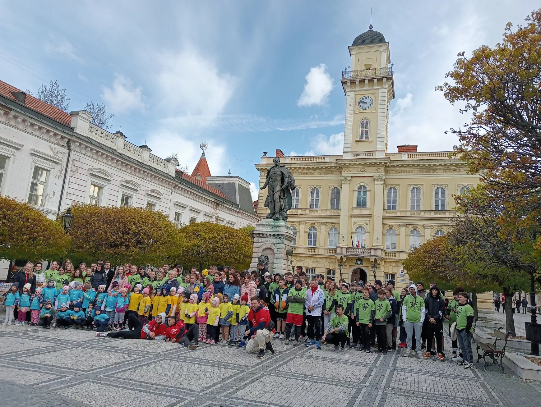 Jubileumi 20. KEN-nyitány: ismét több korosztály képviselői futottak a jövőért - KÉPEKKEL