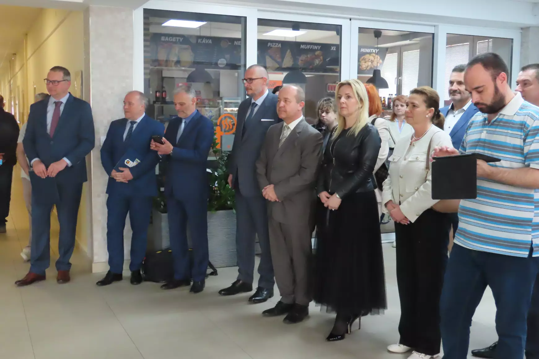 kiállítás a párkányi rendelőintézetben