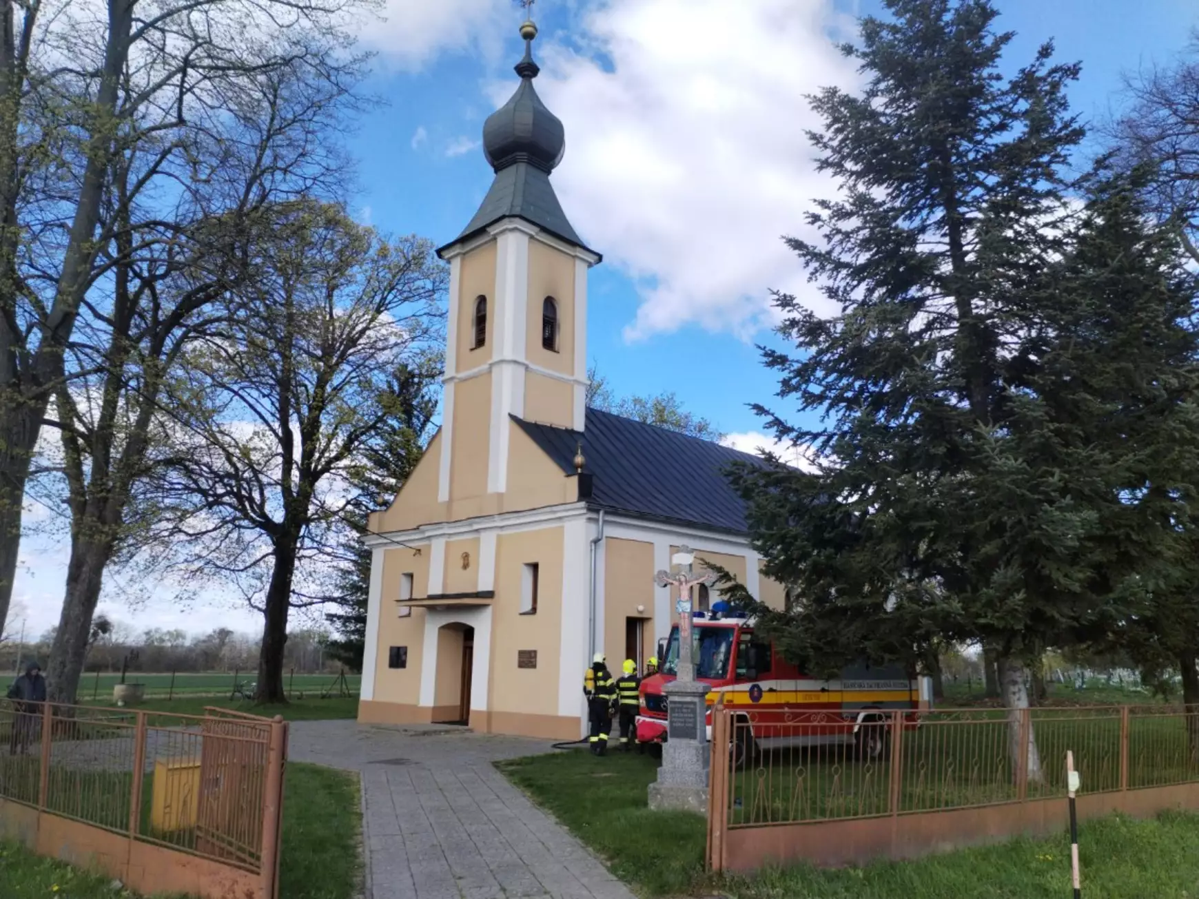 Magasrév templomtűz