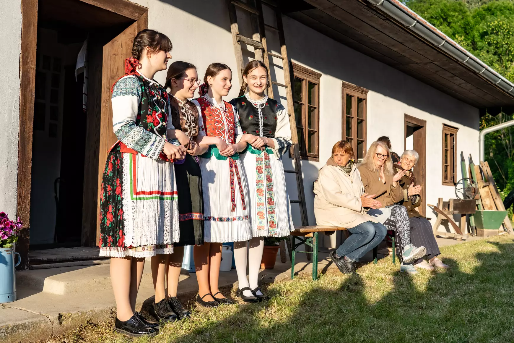lyukashímzés