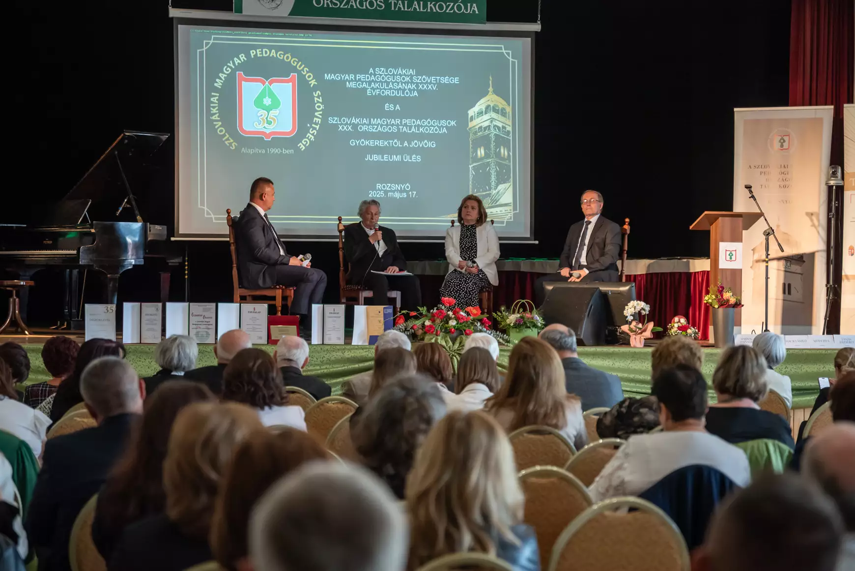 Szlovákiai Magyar Pedagógusok XXX. Országos Találkozója, SZMPSZ, pedagógustalálkozó, Rozsnyó