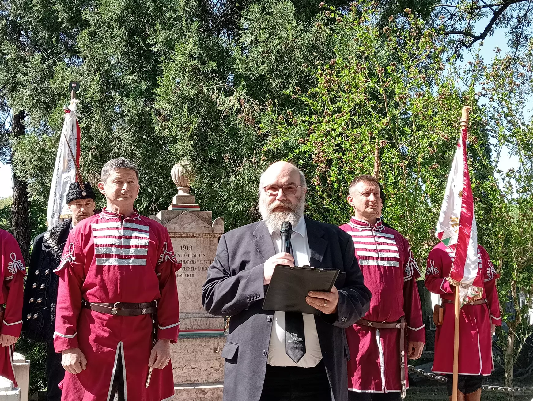 Merítsünk erőt a komáromi áttörés hőseinek helytállásából! - KÉPEKKEL 