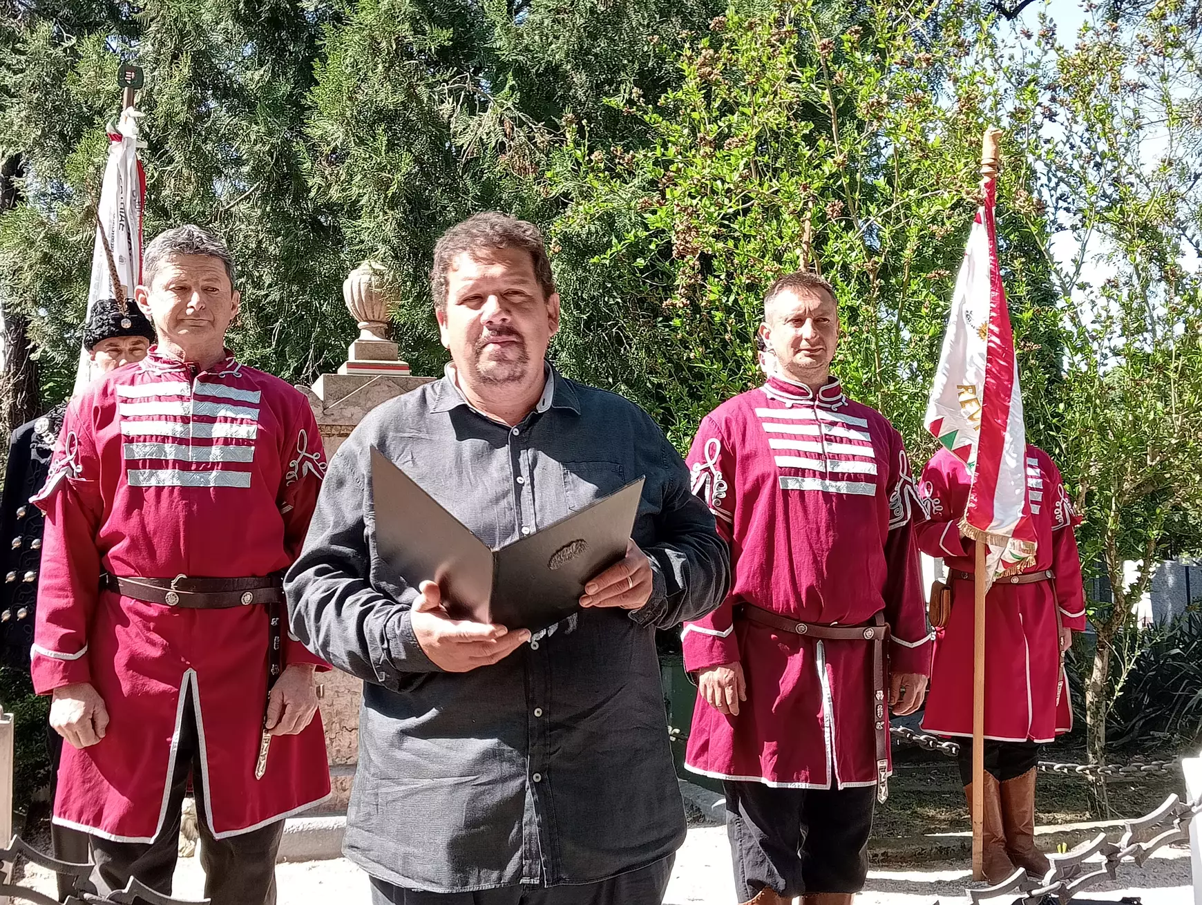 Merítsünk erőt a komáromi áttörés hőseinek helytállásából! - KÉPEKKEL 