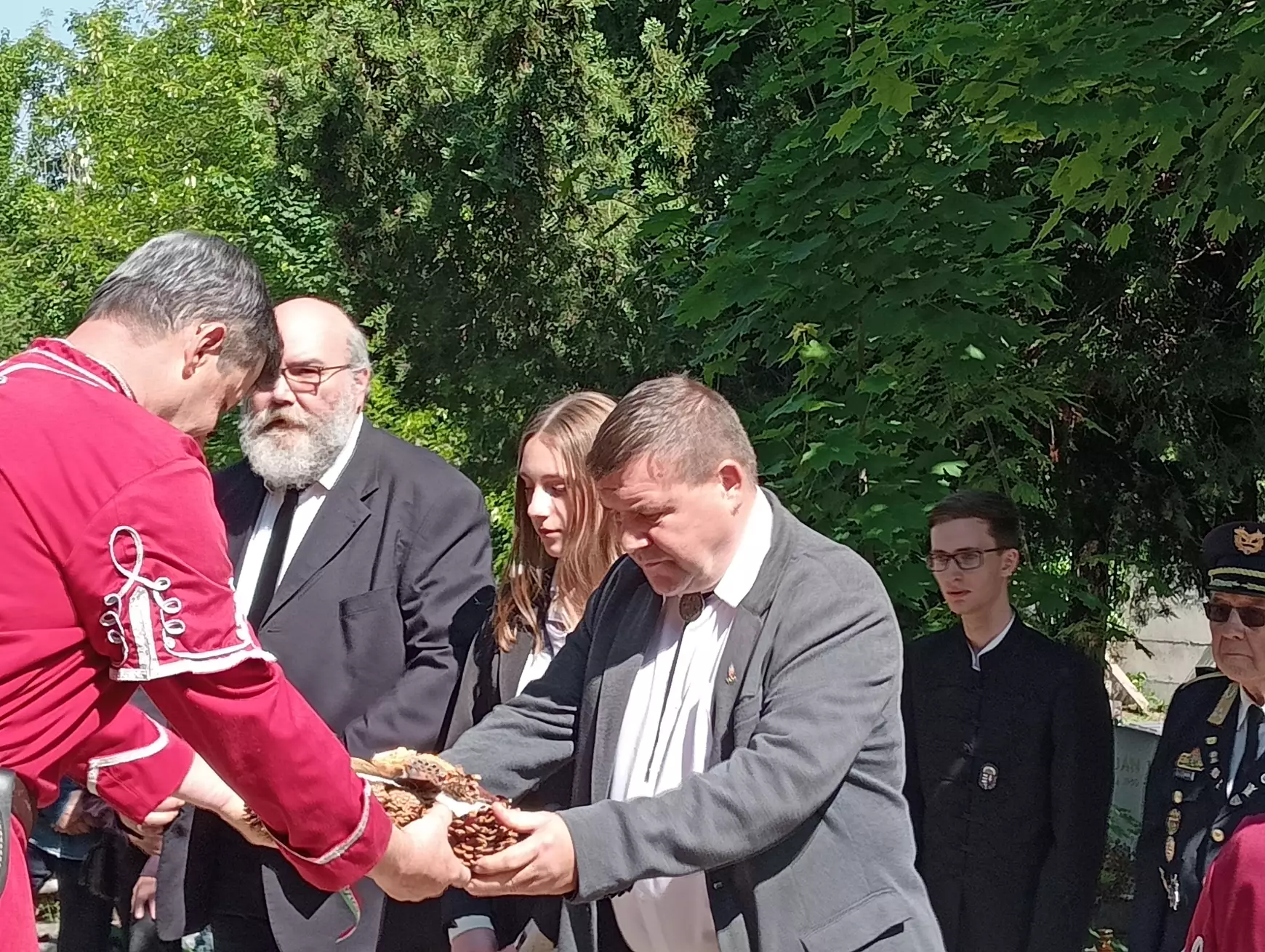 Merítsünk erőt a komáromi áttörés hőseinek helytállásából! - KÉPEKKEL 