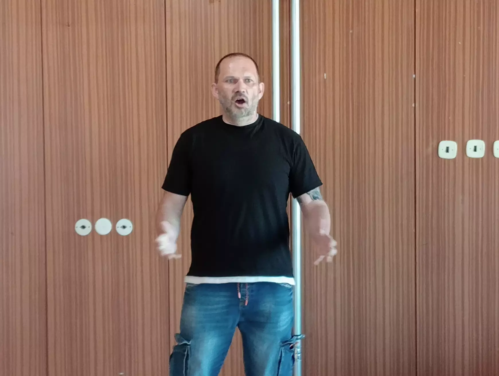 Polgármesteri díjat kapott könyvbemutatóján a 80 éves Szabóné Jozefik Edit - KÉPEKKEL 