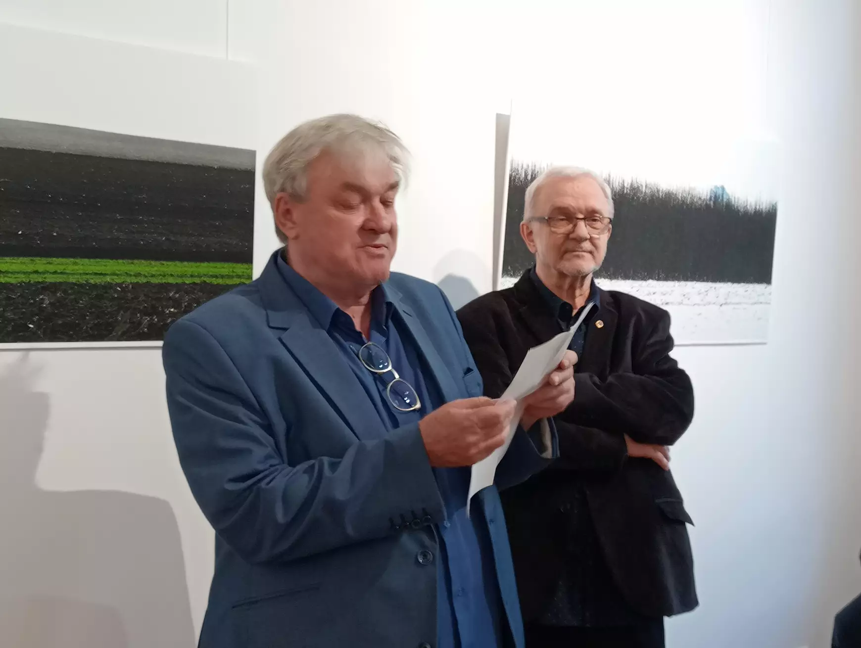 Utazások Entrópiában világunk romlódása közben – Nagy Miklós fotókiállítása a komáromi PLATZ Galériában – KÉPEKKEL