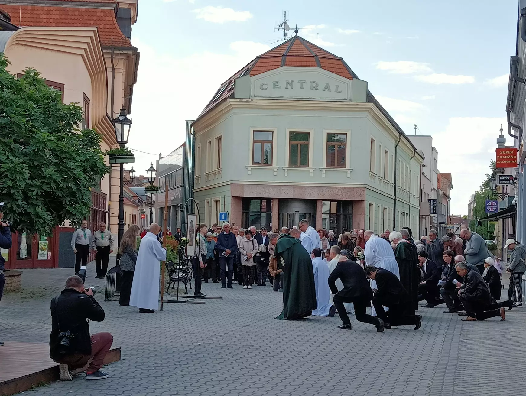 XXXVI. Komáromi Imanap: újabb közös fohász magyar főpásztorért és a papi hivatásokért - KÉPEKKEL