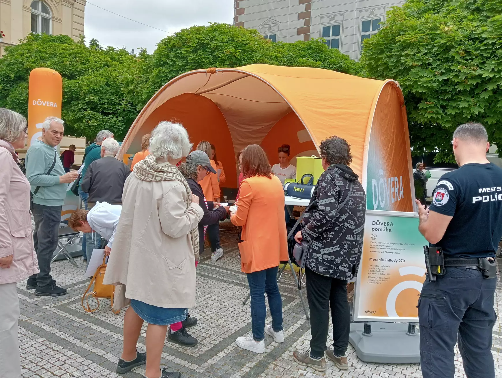 Egészségfesztivál ingyenes mérésekkel, jótanácsokkal, ajándékokkal... – KÉPEKKEL
