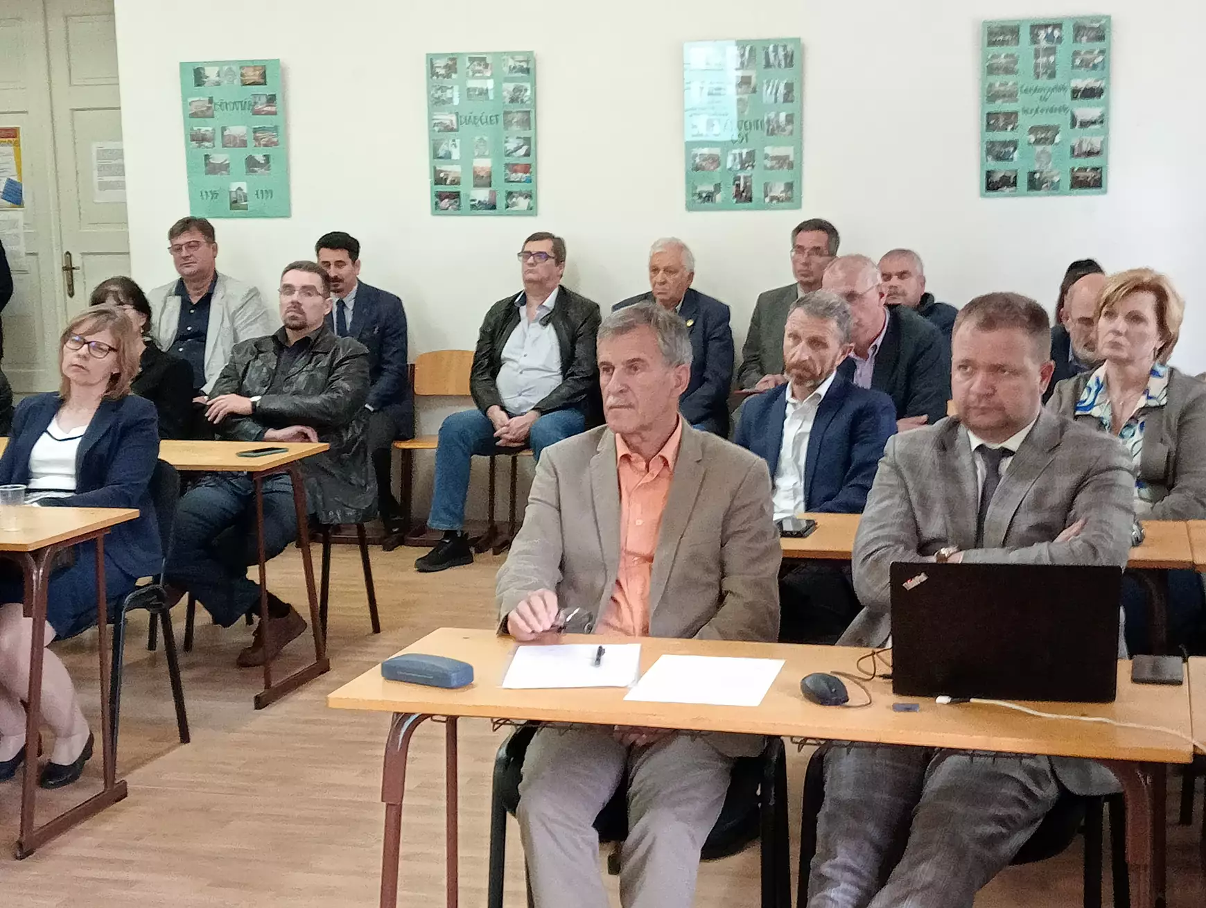 HISZÜNK – konferencia: XXI. századi sorskérdéseink a Felvidéken – KÉPEKKEL