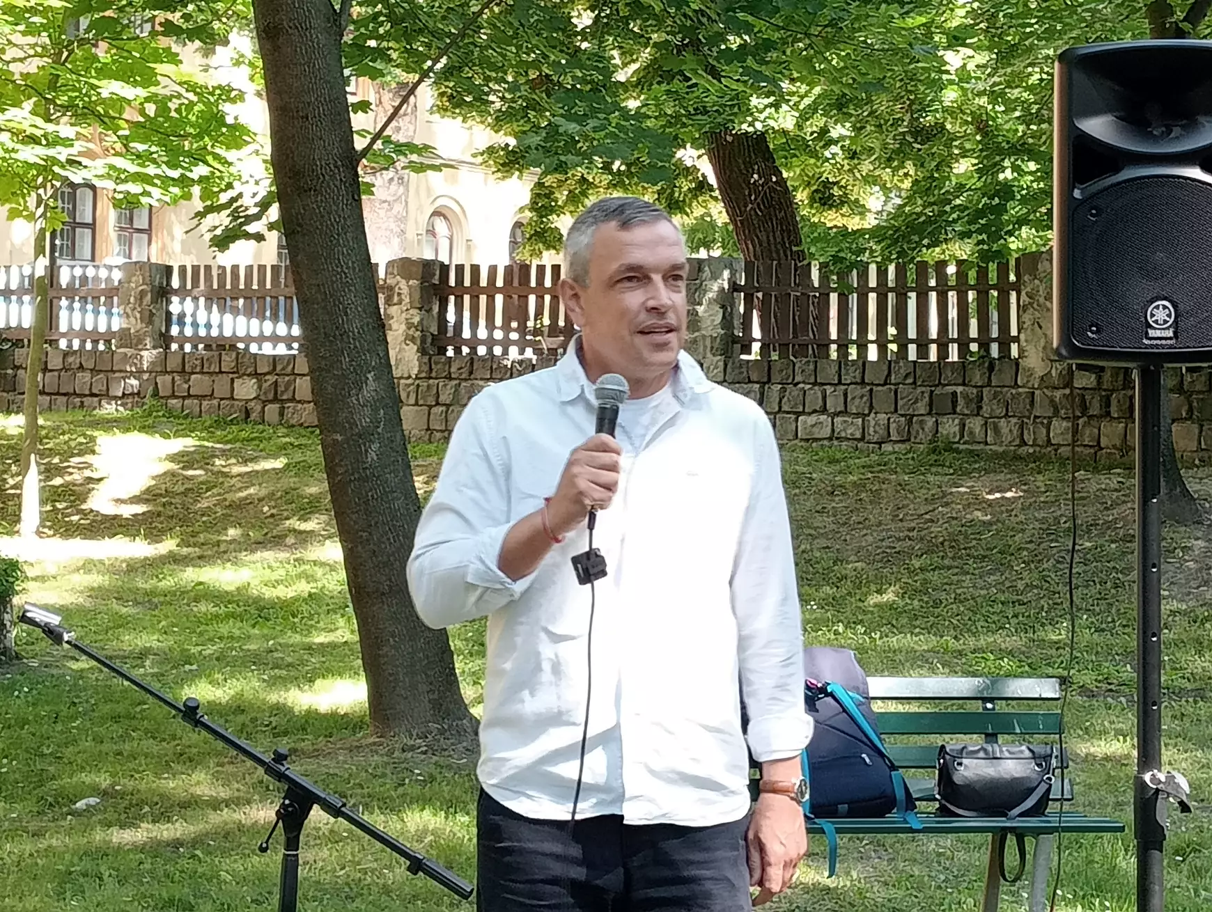 Százhúsz vidám lurkó, jövőnk záloga repült a magasba Komáromban – KÉPEKKEL