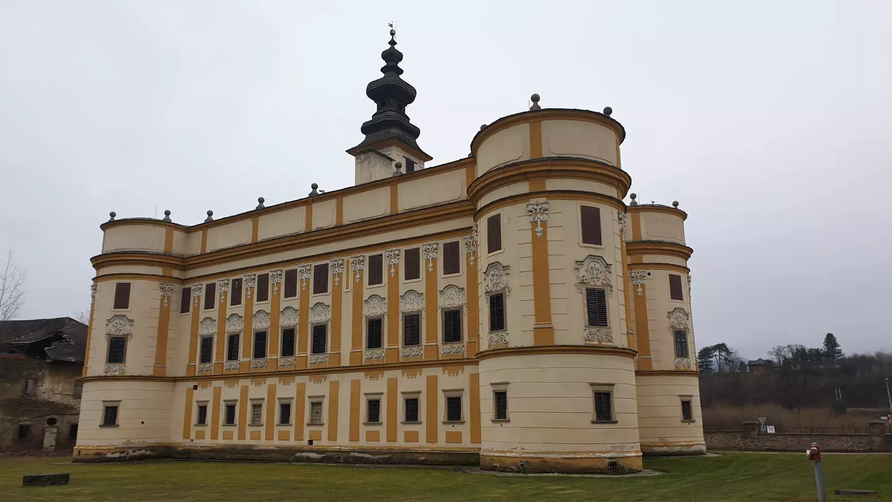 Márkusfalva kastélya