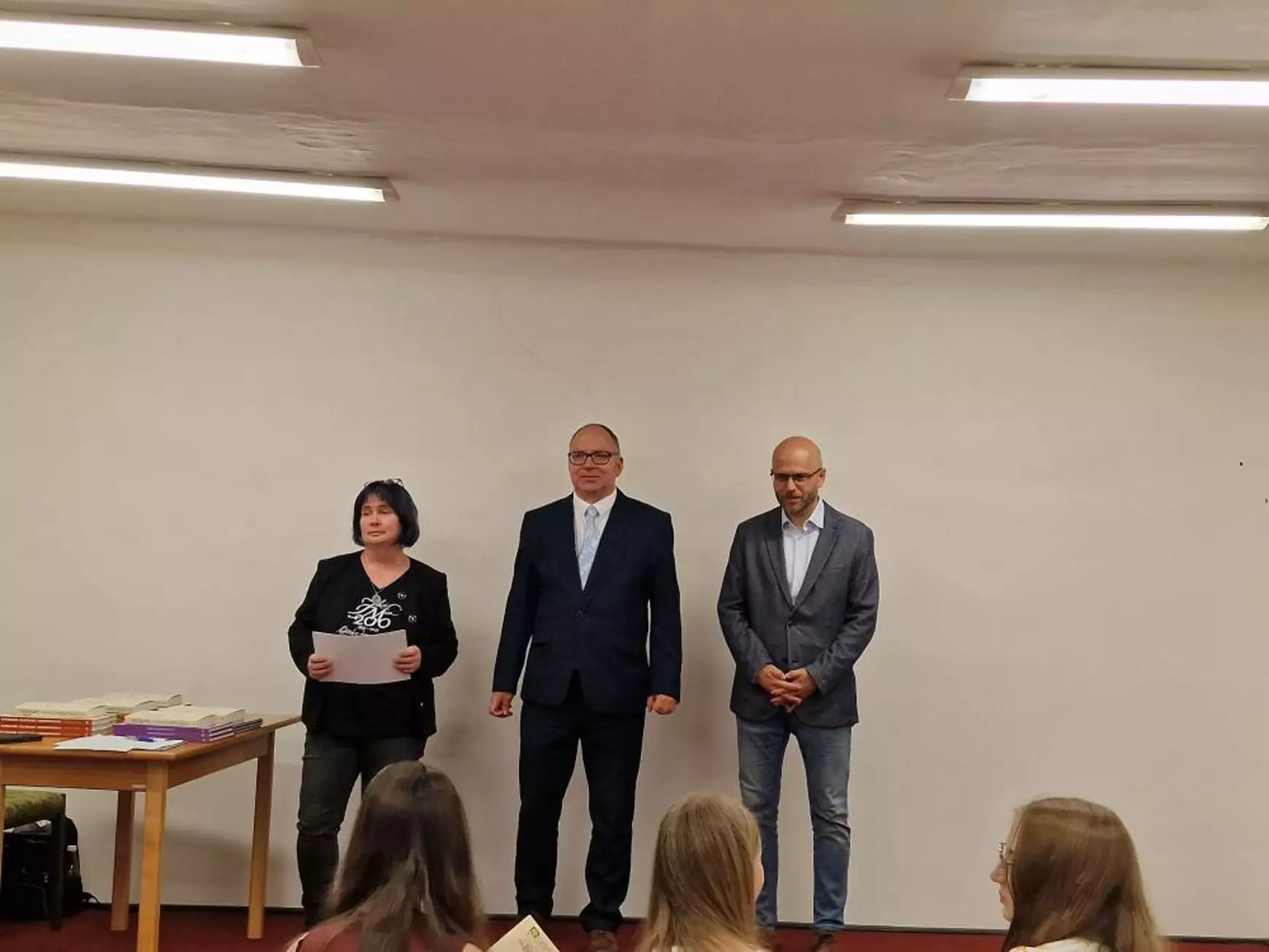 Jókai és szülővárosa - vetélkedő: a Munka Utcai Alapiskola triÁSZA győzött – KÉPEKKEL
