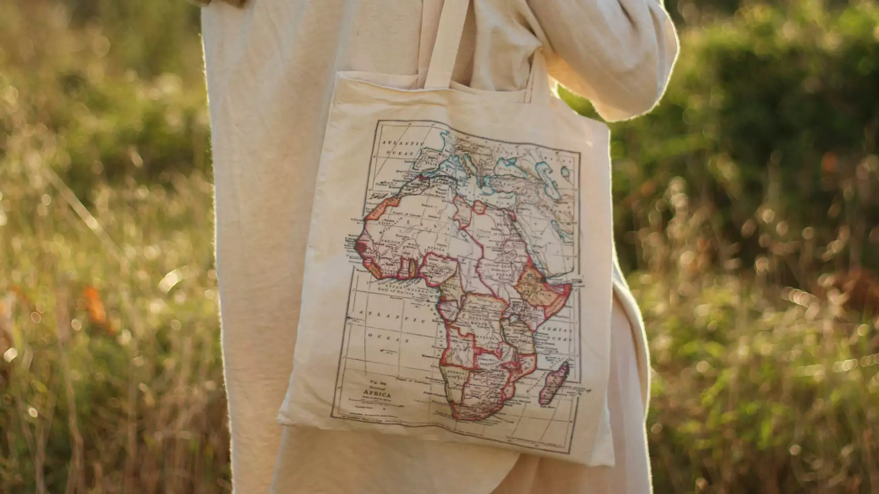 Afrika térkép táskán