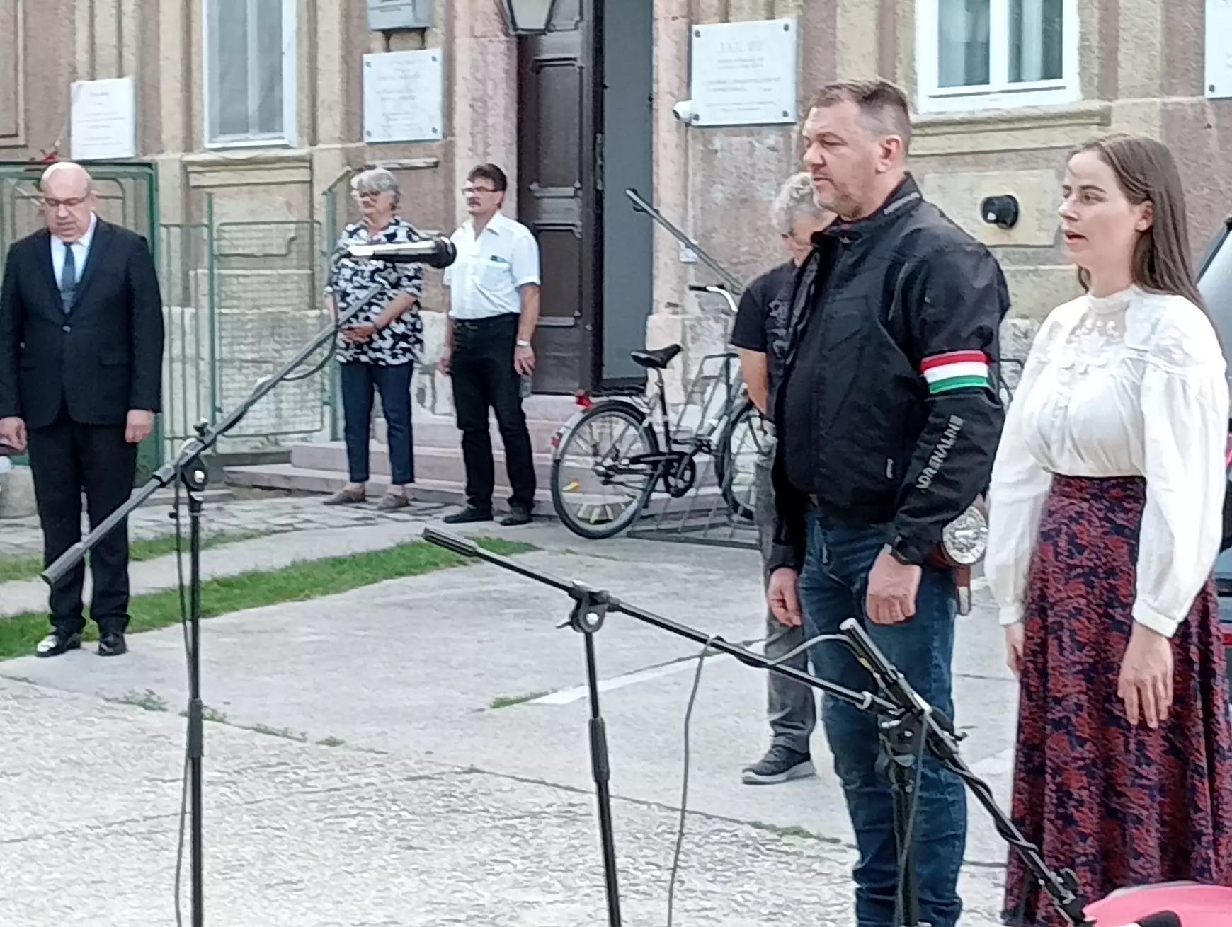 Trianoni megemlékezés Komáromban: „Vállalni kell magyarságunkat és a gyermekáldást, hogy ne fogyjunk el…!”
