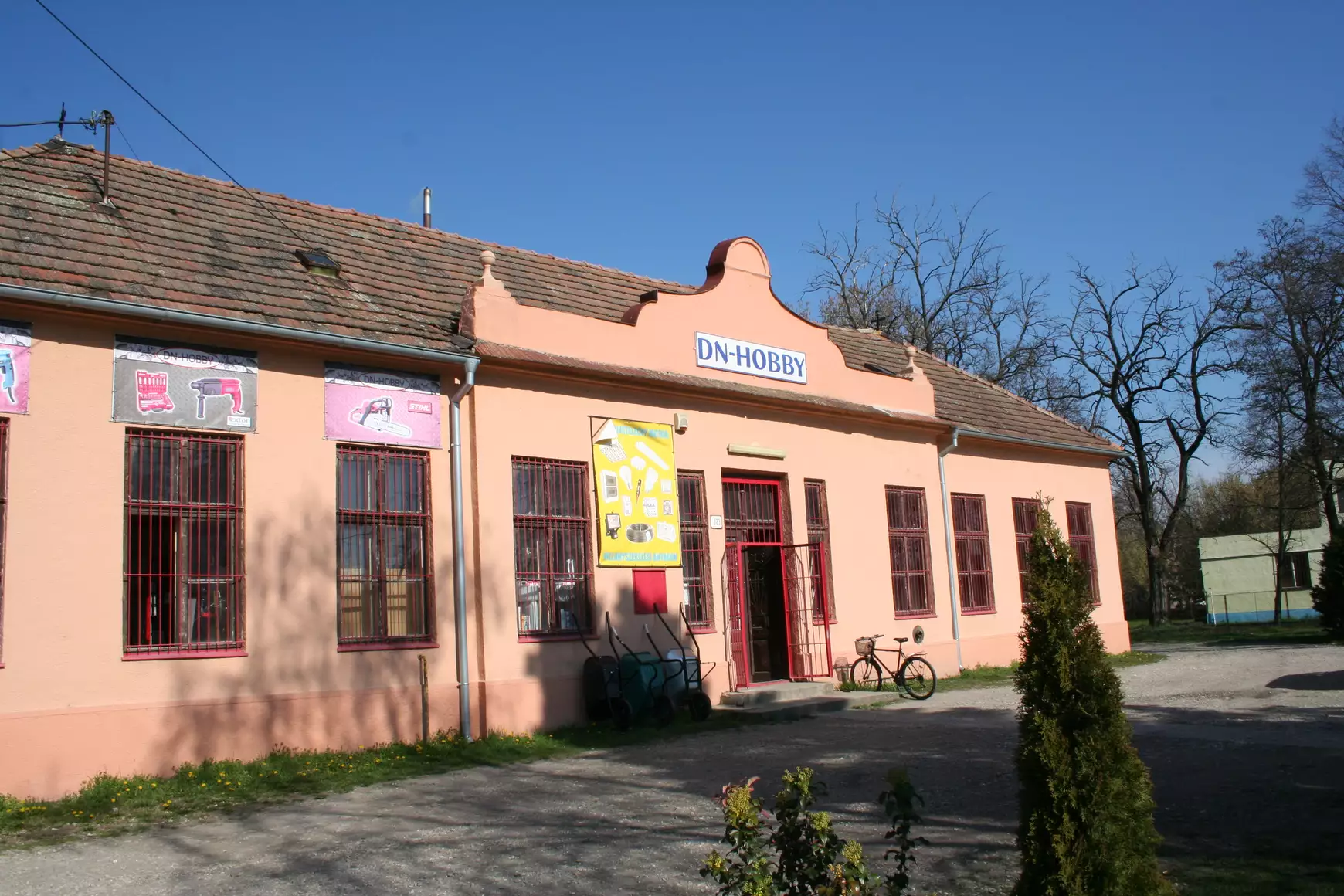 Ekecs régi iskola