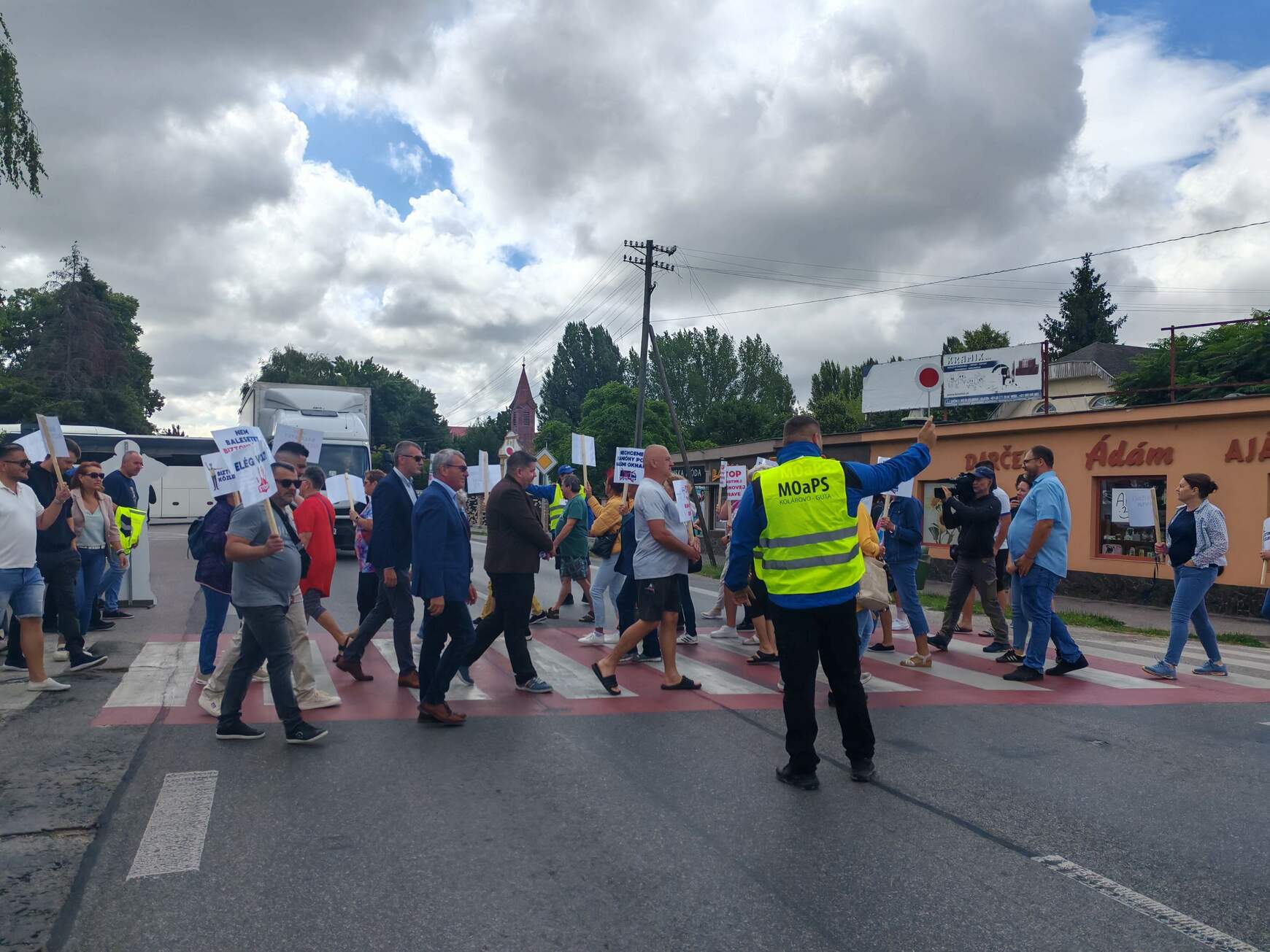 Közlekedésbiztonsági demonstráció Gútán