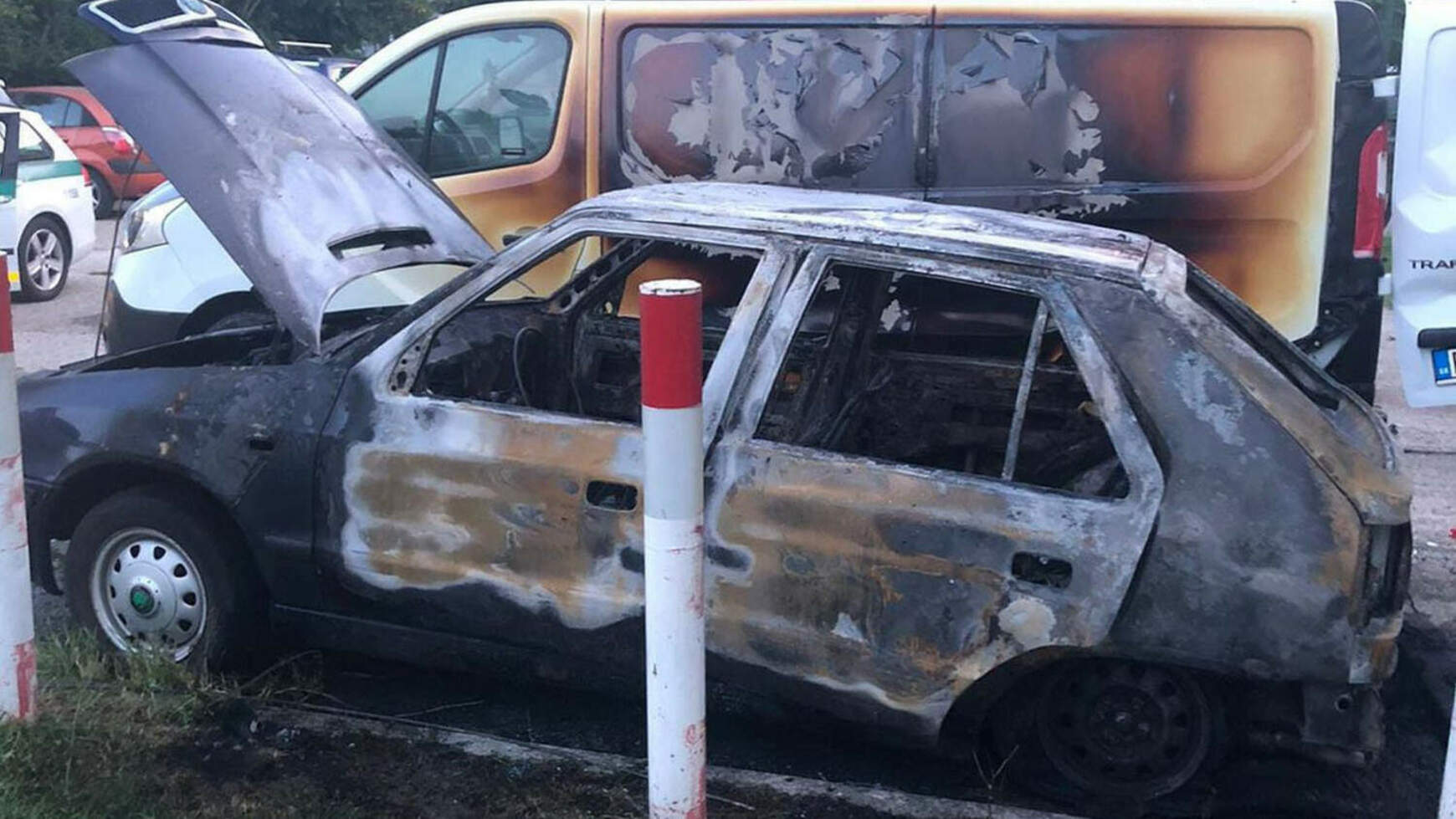 2025-07-22 égő autó Pozsony