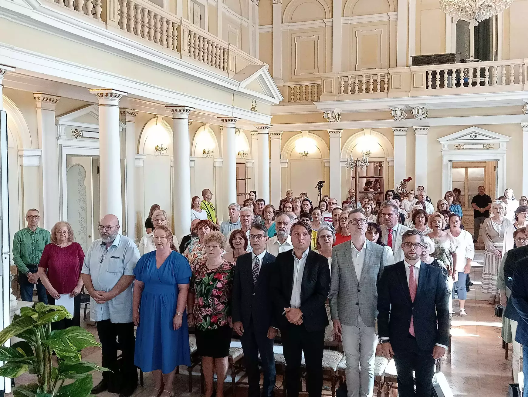 Megnyílt az SZMPSZ XXXIII. Jókai Mór Nyári Egyeteme Komáromban – KÉPEKKEL