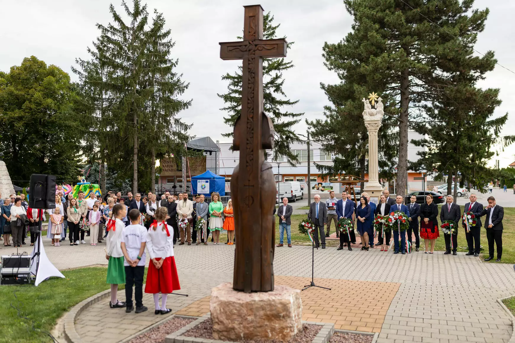 Szent István Napok a lombok alatt 2025