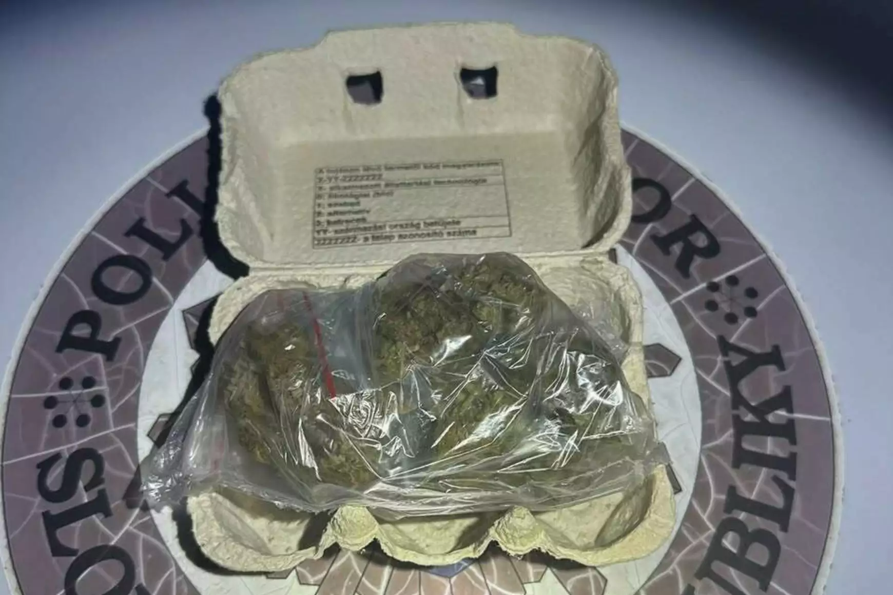marihuána a csomagtartóban