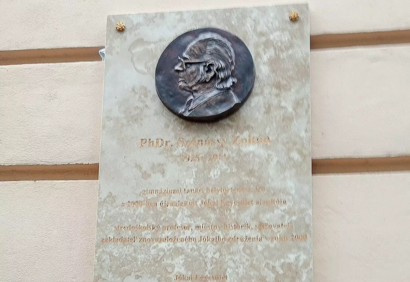 szénássy