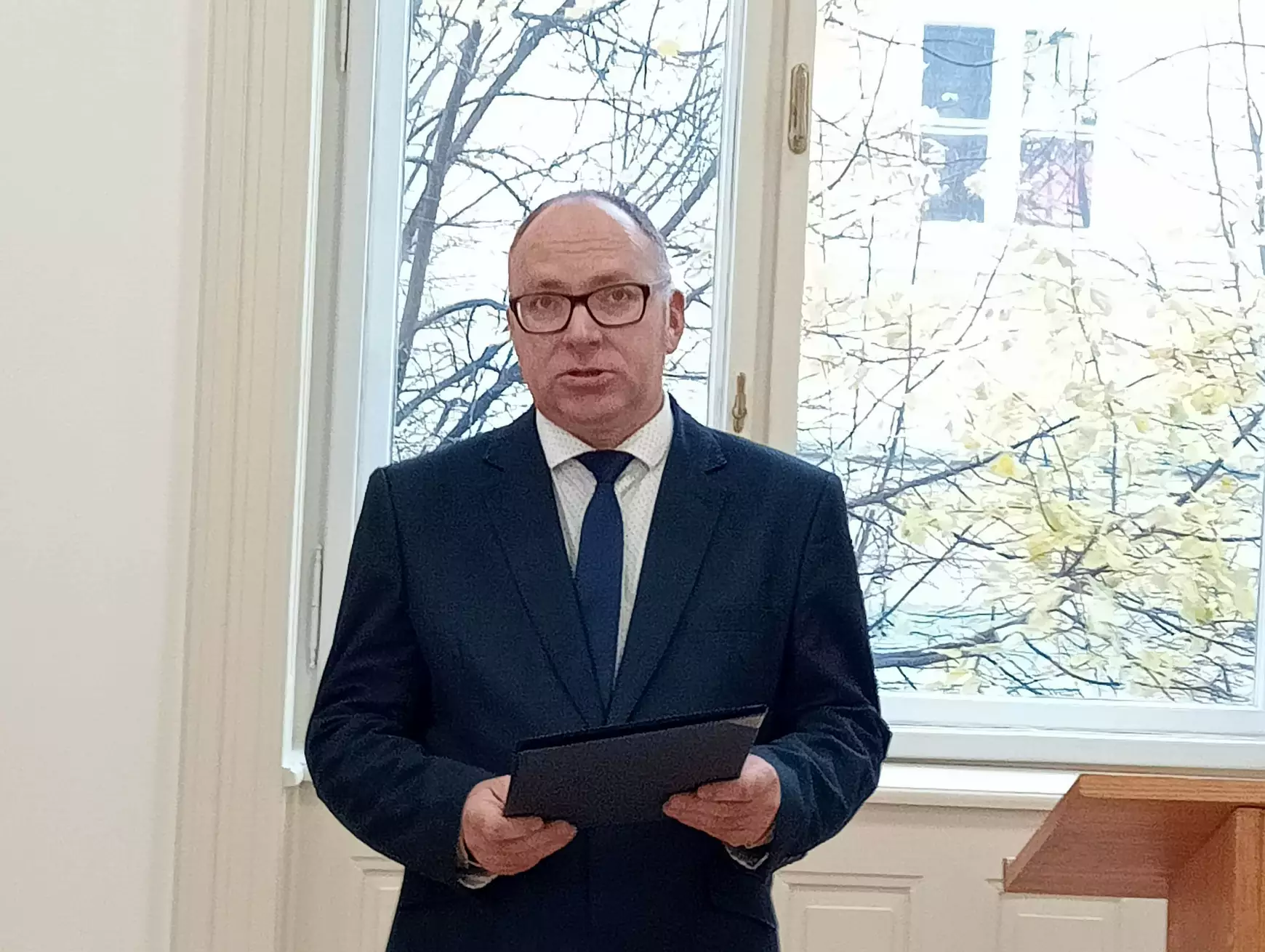 A 2026-os költségvetésről, múzeumi pályázatról, útfejlesztésekről a Nyitra Megyei Önkormányzat hétfői ülésén