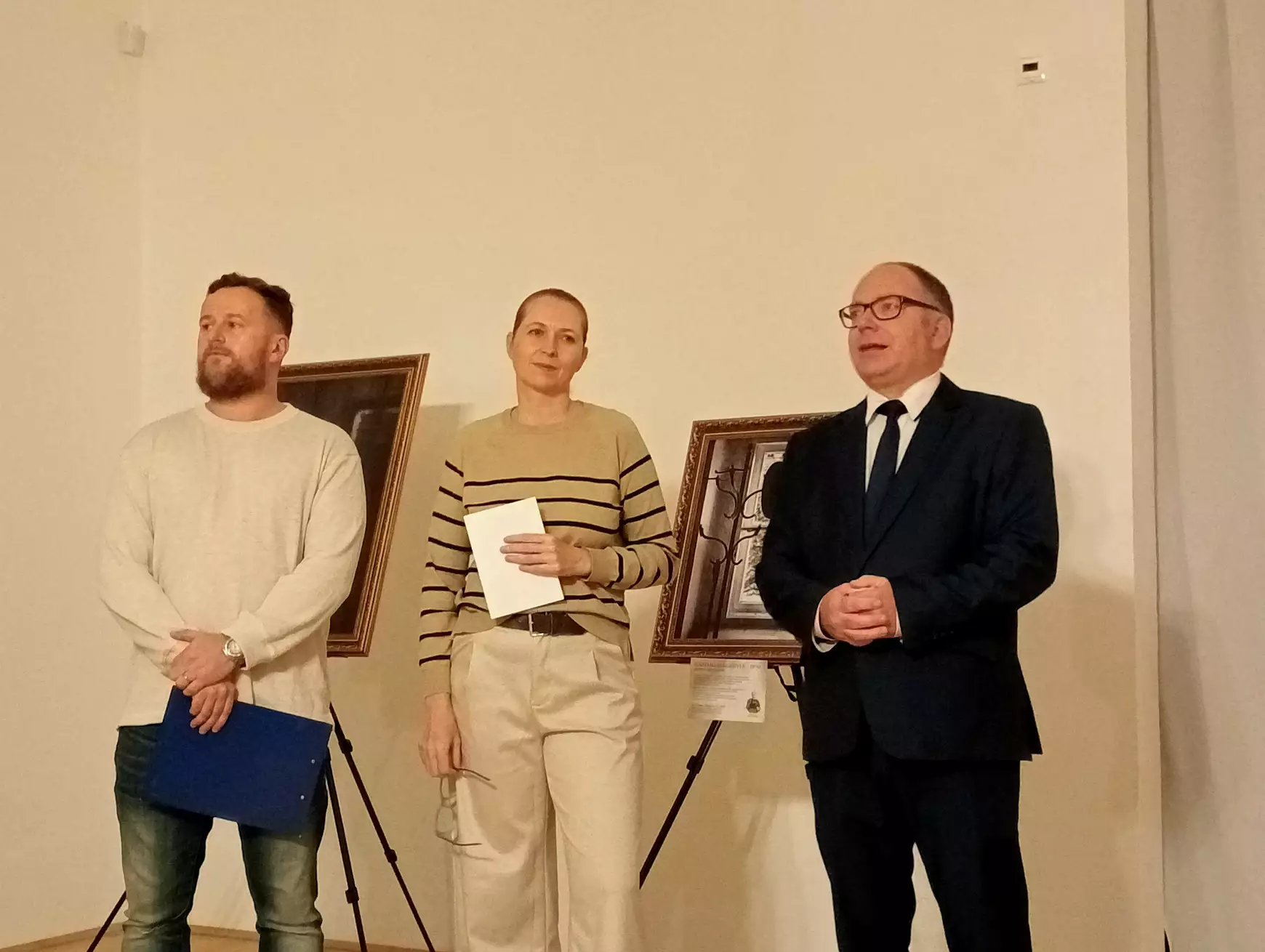 Fotók a regények valóságán túl: Jókai műveinek vizuális továbbgondolása – KÉPEKKEL