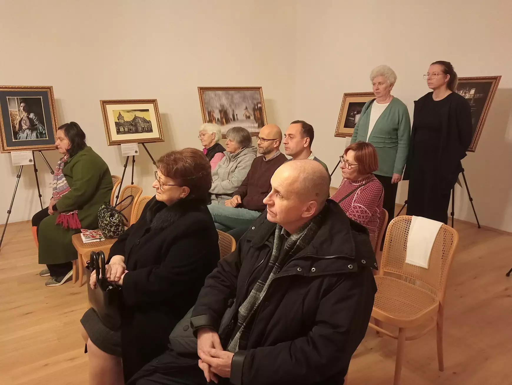 A lőcsei fehér asszony című kiállítás három idősík párbeszédét hozza létre -  KÉPEKKEL