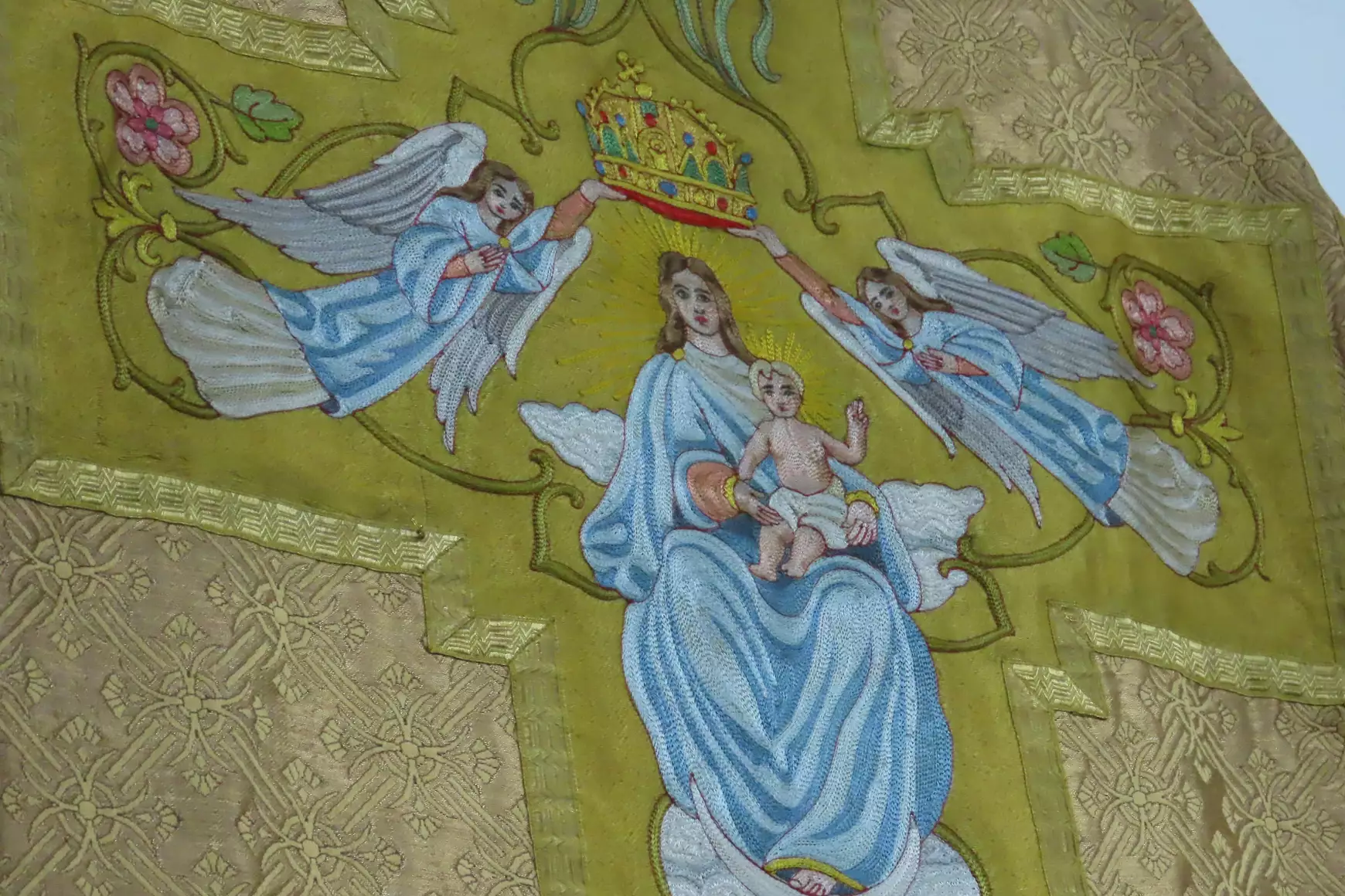 A miseruhák élő üzenete