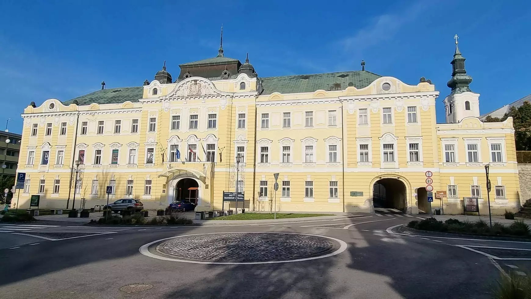Nyitra megyei ülés: a megye főellenőrét és a Duna Menti Múzeum igazgatóját is megválasztották – KÉPEKKEL 