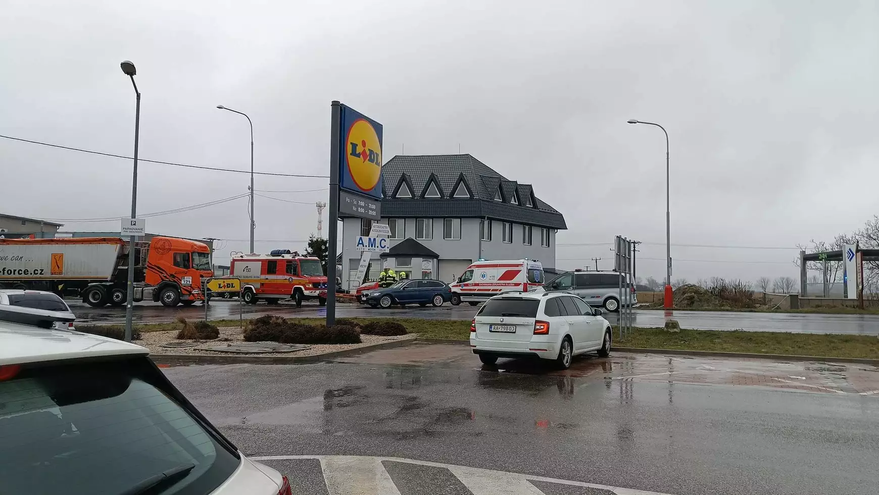 Ütközés