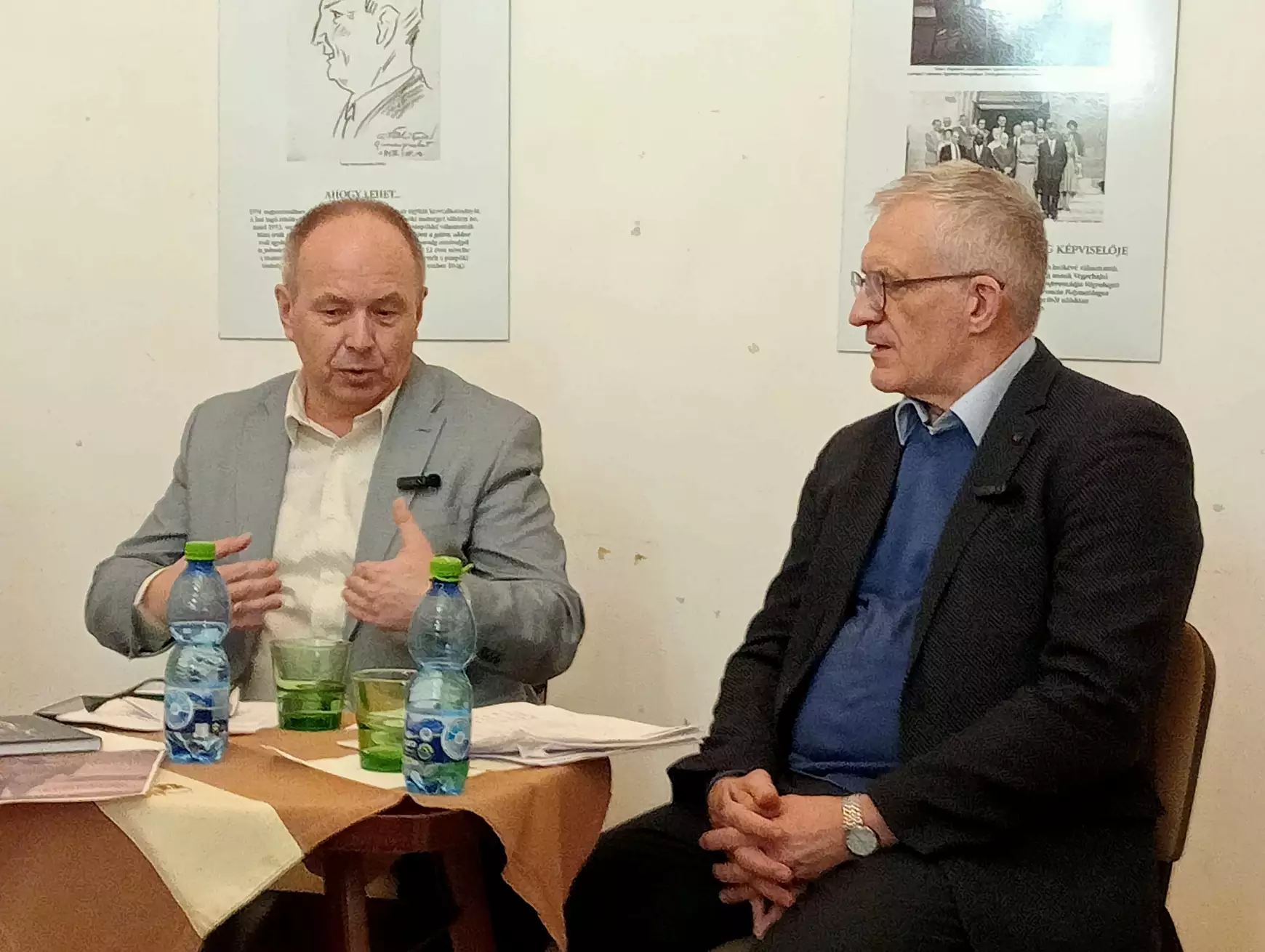 Sorsfordulóinkról a komáromi Csemadok-székházban - KÉPEKKEL