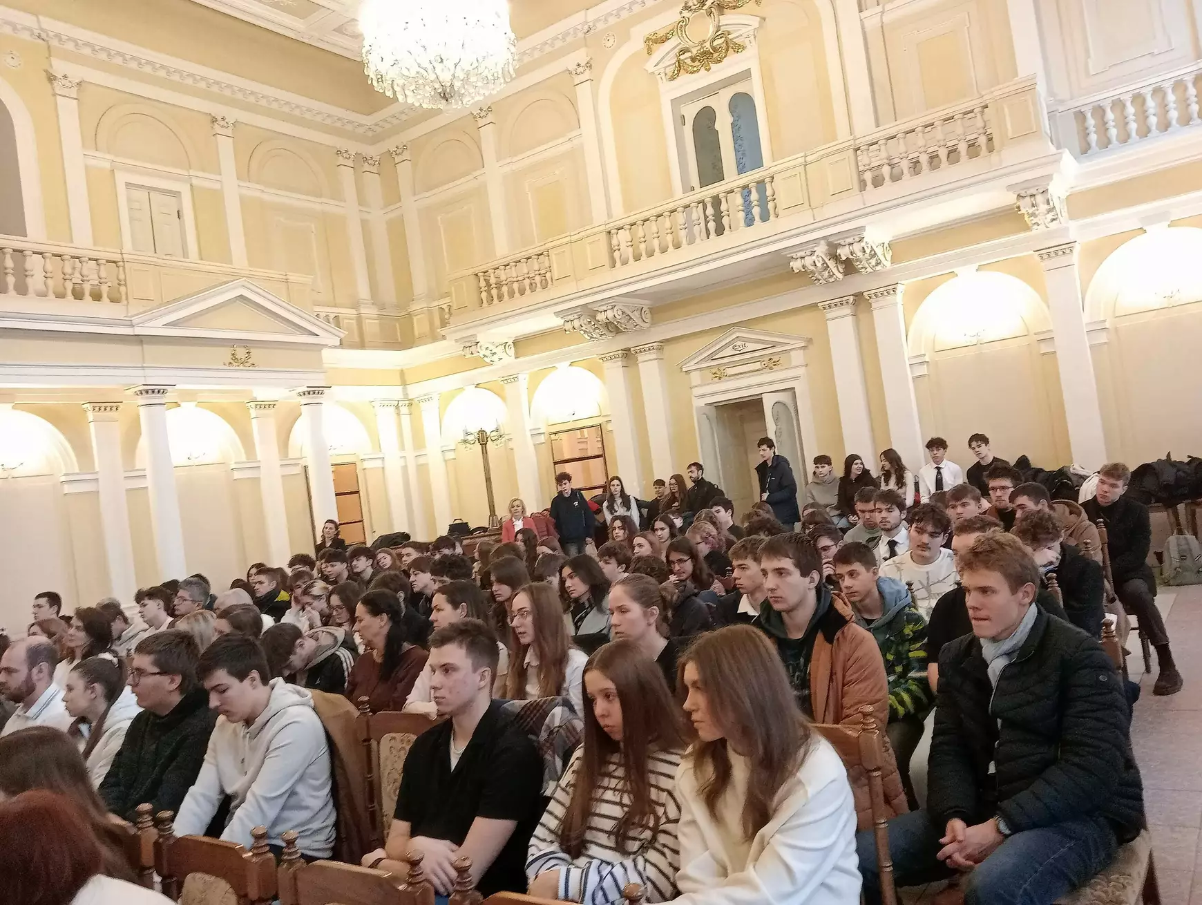 Az 50. Felvidéki Magyar Matematikaverseny jubileumi nyitóünnepségén jártunk –  KÉPEKKEL   
