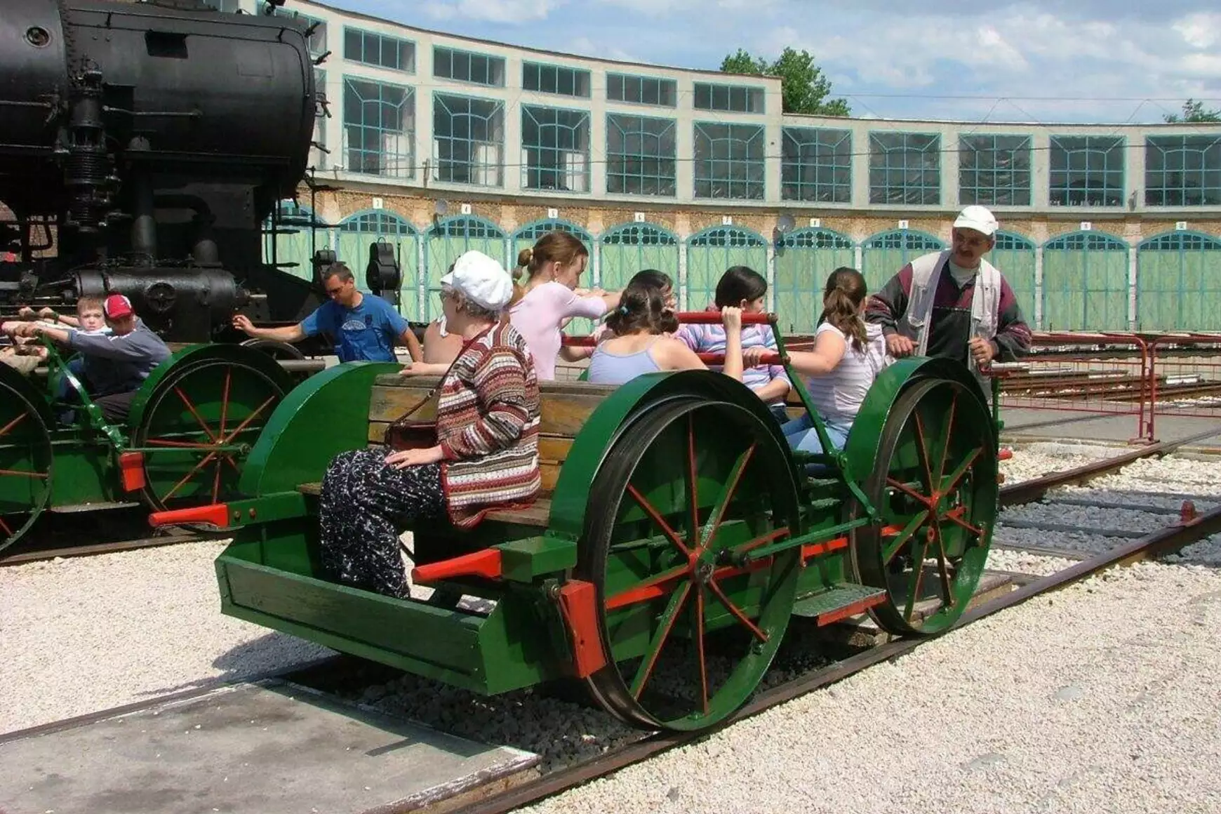 Laci - Hajtány